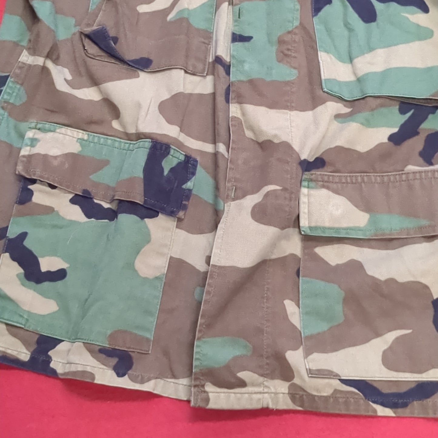 US Army Medium Short Flight BDU Woodland Cold Weather Top Jacket Good Condition (15o- db8-DEC58