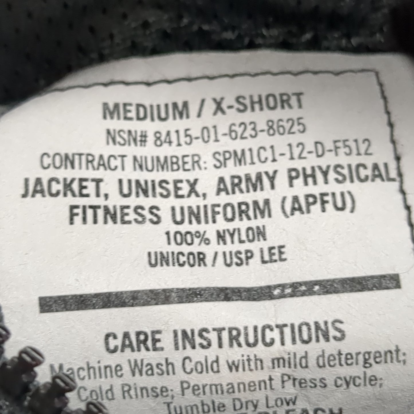 NOS US Army Medium X-Short Black Gold Jacket Cold Weather APFU PT Uniform (fb14-DEC101)