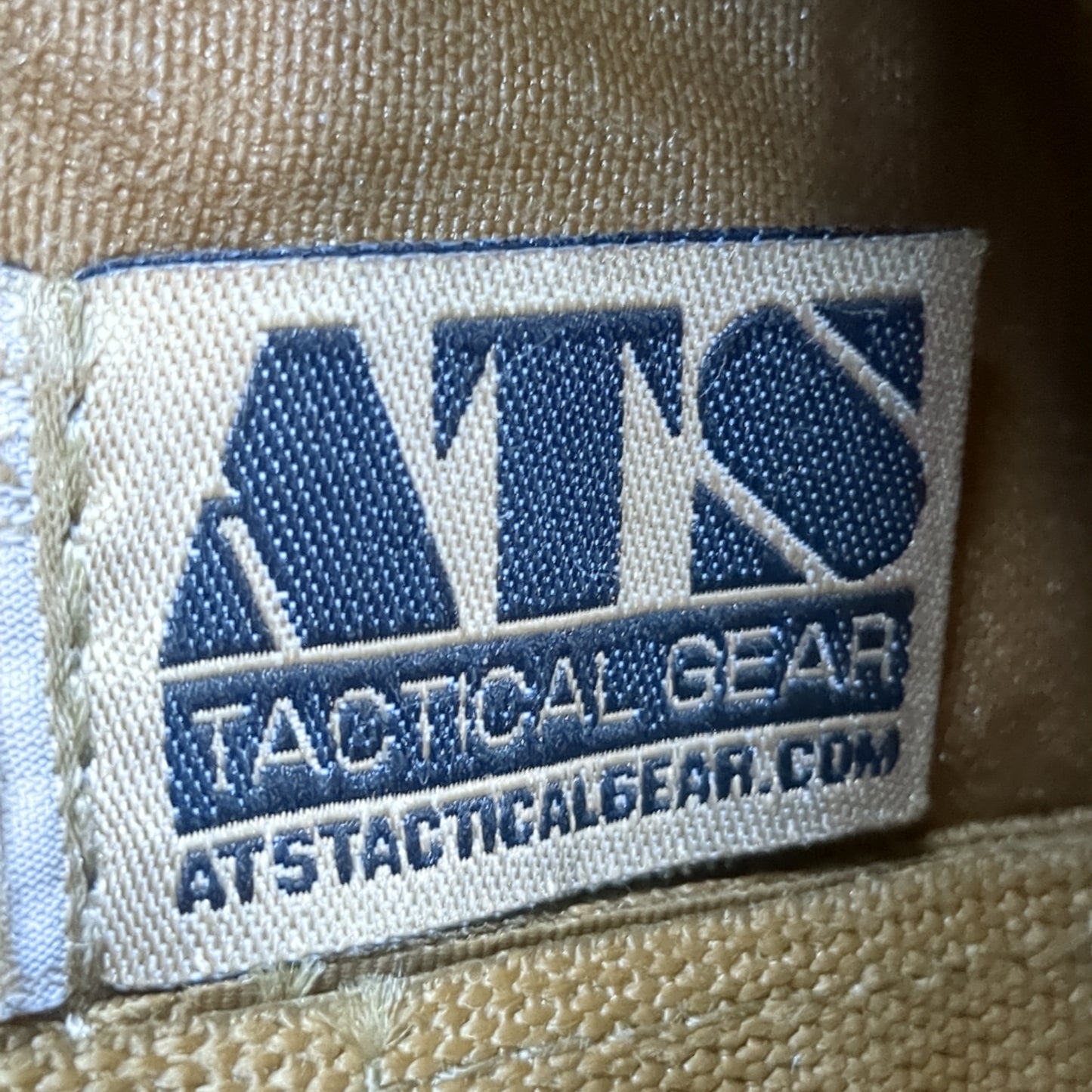 ATS Tactical Gear Coyote Molle 50oz Hydration Carrier Good Condition (ca07-JAN12)