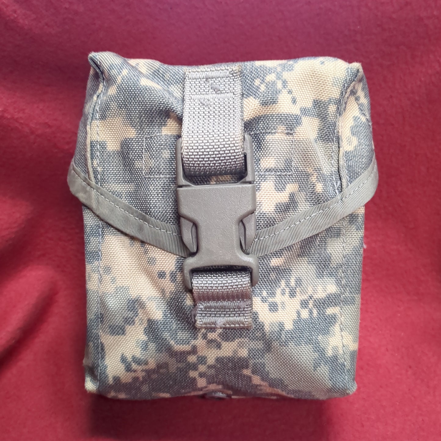 US Army Improved First Aid Kit (IFAK) ACU Pattern (ac07-JAN164)