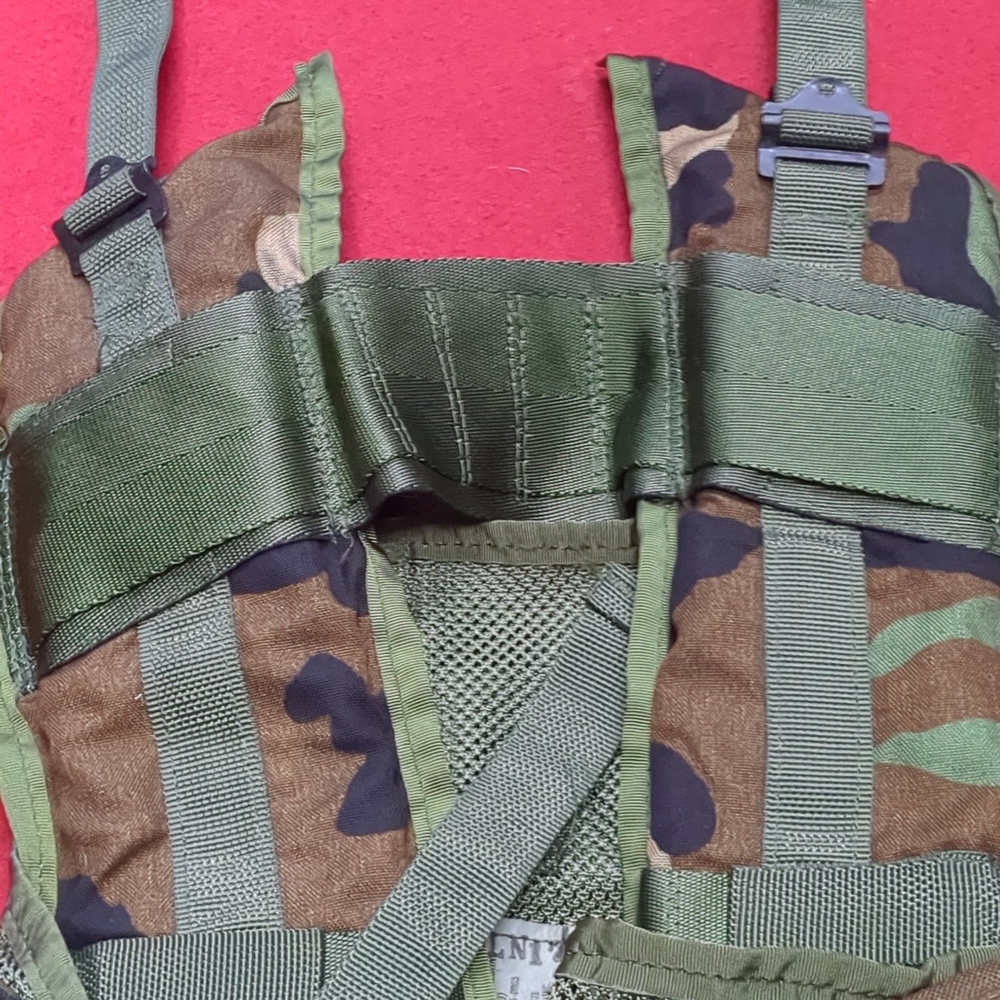 US Army Military Woodland Camouflage Enhanced Tactical Fighting Load Carrier FLC W/ Pouches Good Condition (eb10-FEB11)
