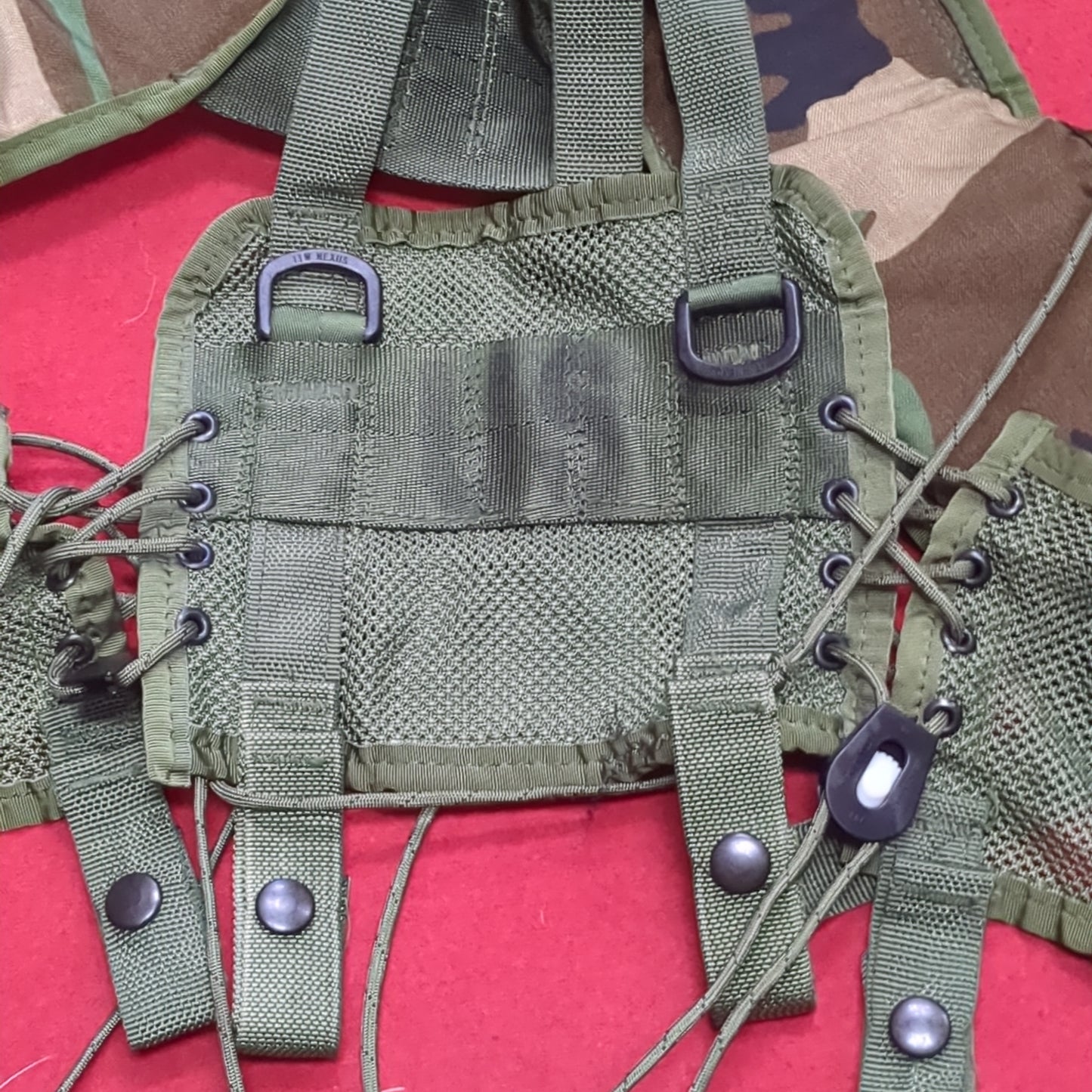 US Army Military Woodland Camouflage Enhanced Tactical Fighting Load Carrier FLC W/ Pouches Good Condition (eb10-FEB11)