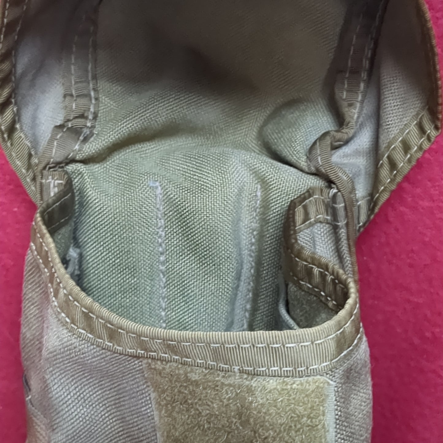 Large Multi-purpose/ Utility Pouch Coyote Brown Molle II Used (34cr-ca02-FEB31)