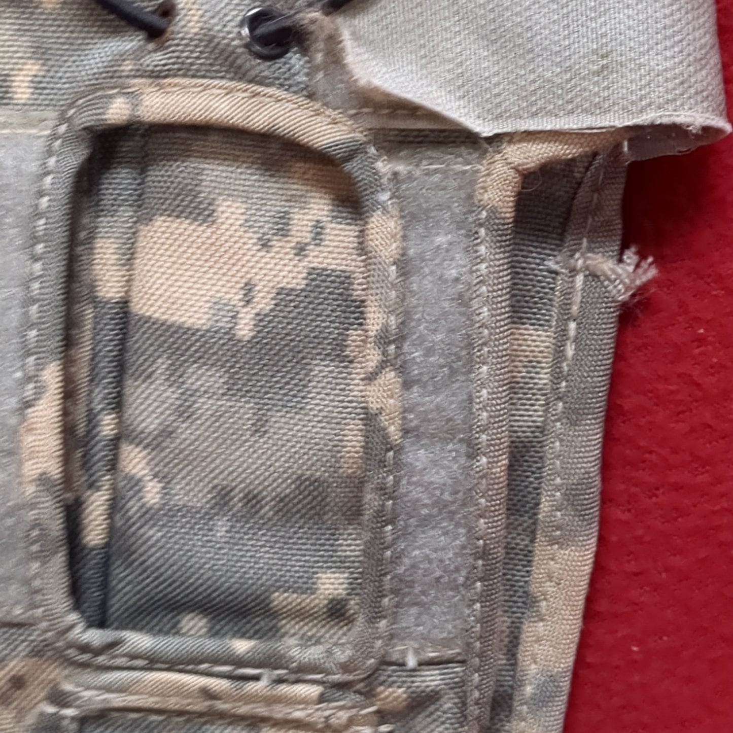 Us Army Thales Holster Radio Pouch ACU/UCP 23386 Used (ca02-FEB128)