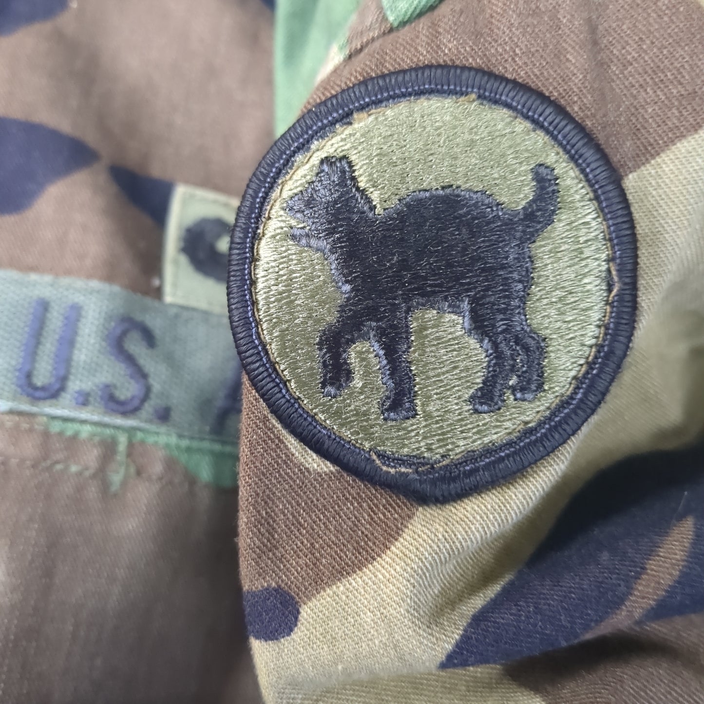 US Army MEDIUM X-LONG Uniform Top Cold Weather BDU Woodland Pattern Used (bdu2-FA13-FEB133)