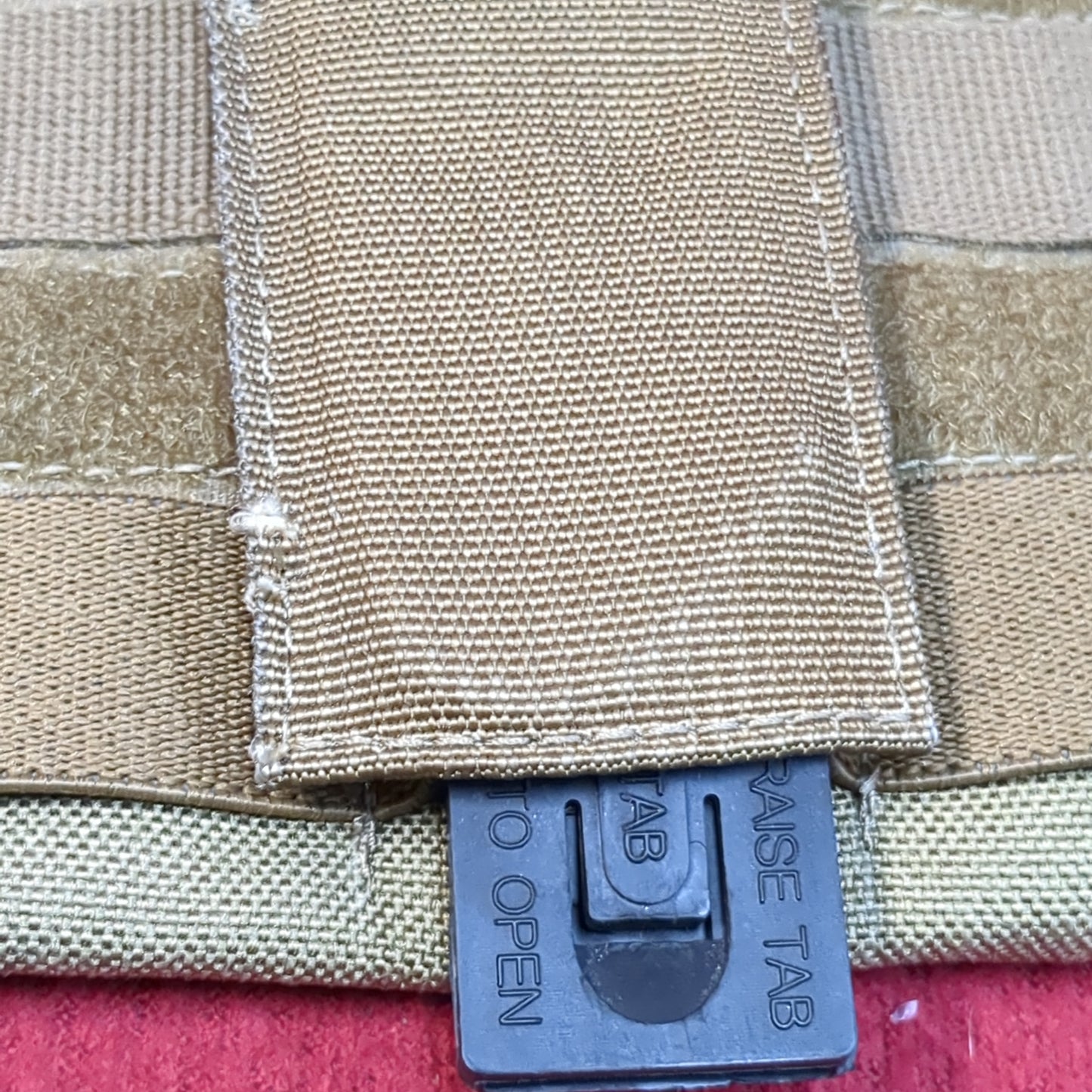 Zulu Visor Panel W/Benchmade Hook Coyote Tan Excellent Condition (34cr- ca2-FEB180)