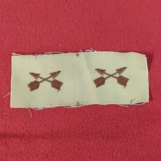 SET of NOS US Army SF Special Forces Branch Sew on Patch Desert DCU Camouflage (WSA05-PB)