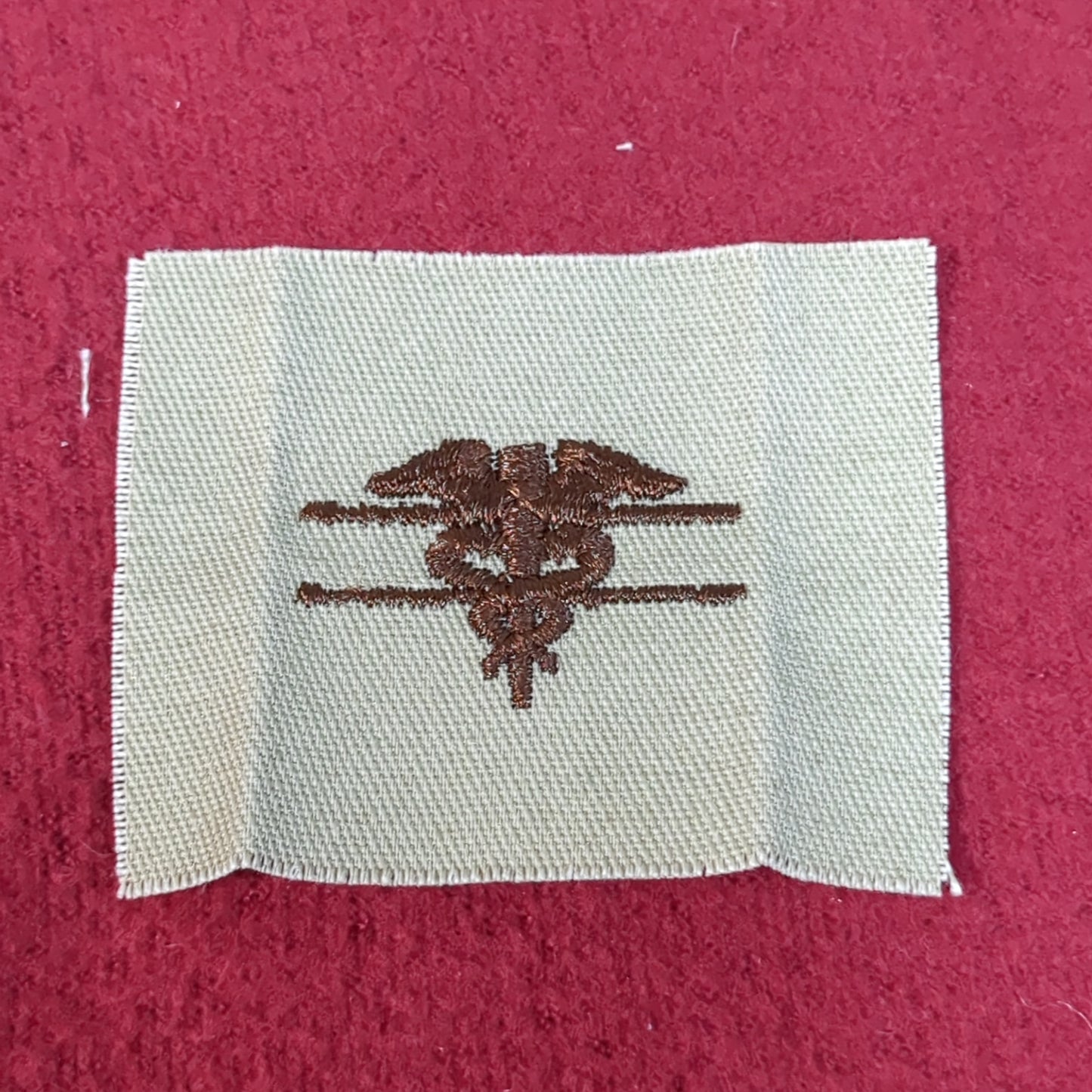 NOS US Army EFMB Expert Field Medical Badge Sew on Patch Desert DCU Camouflage (WSA05-YB)