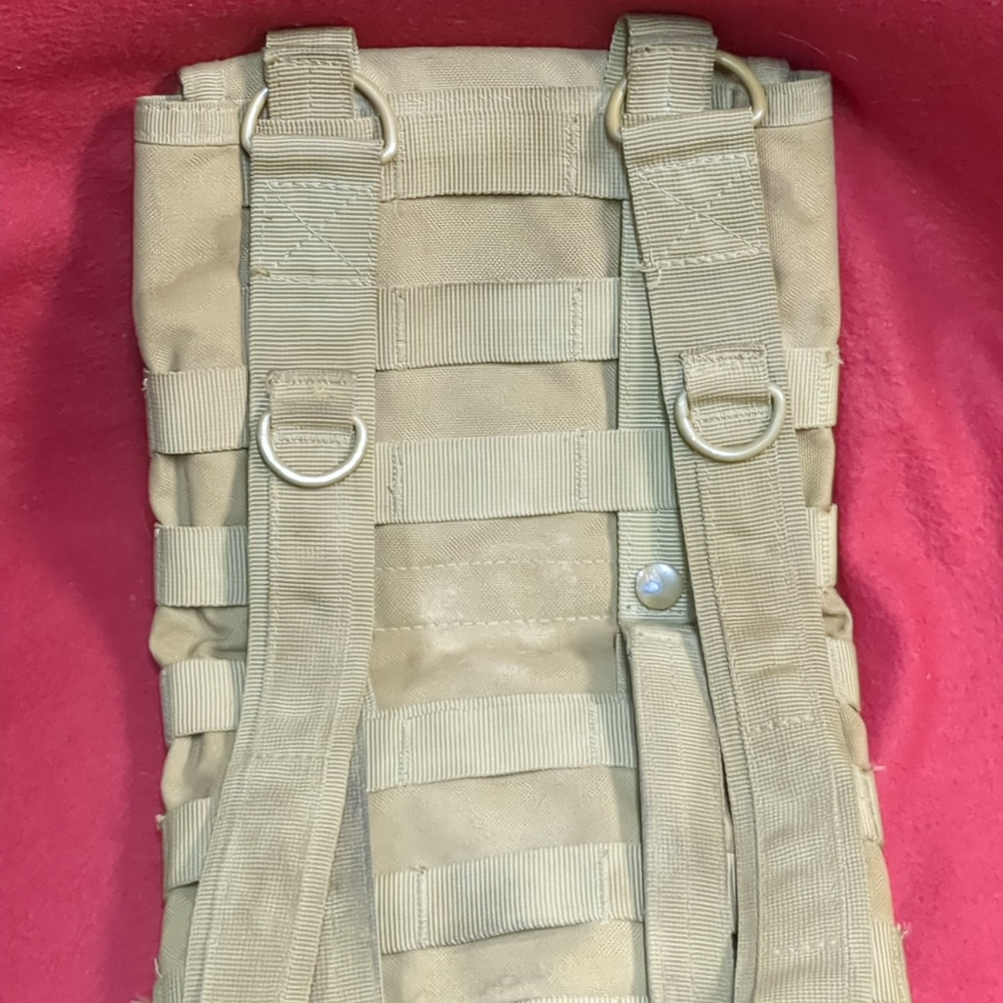 Condor HCB MOLLE Water Hydration Carrier Tan (08o- db01-MAR55)