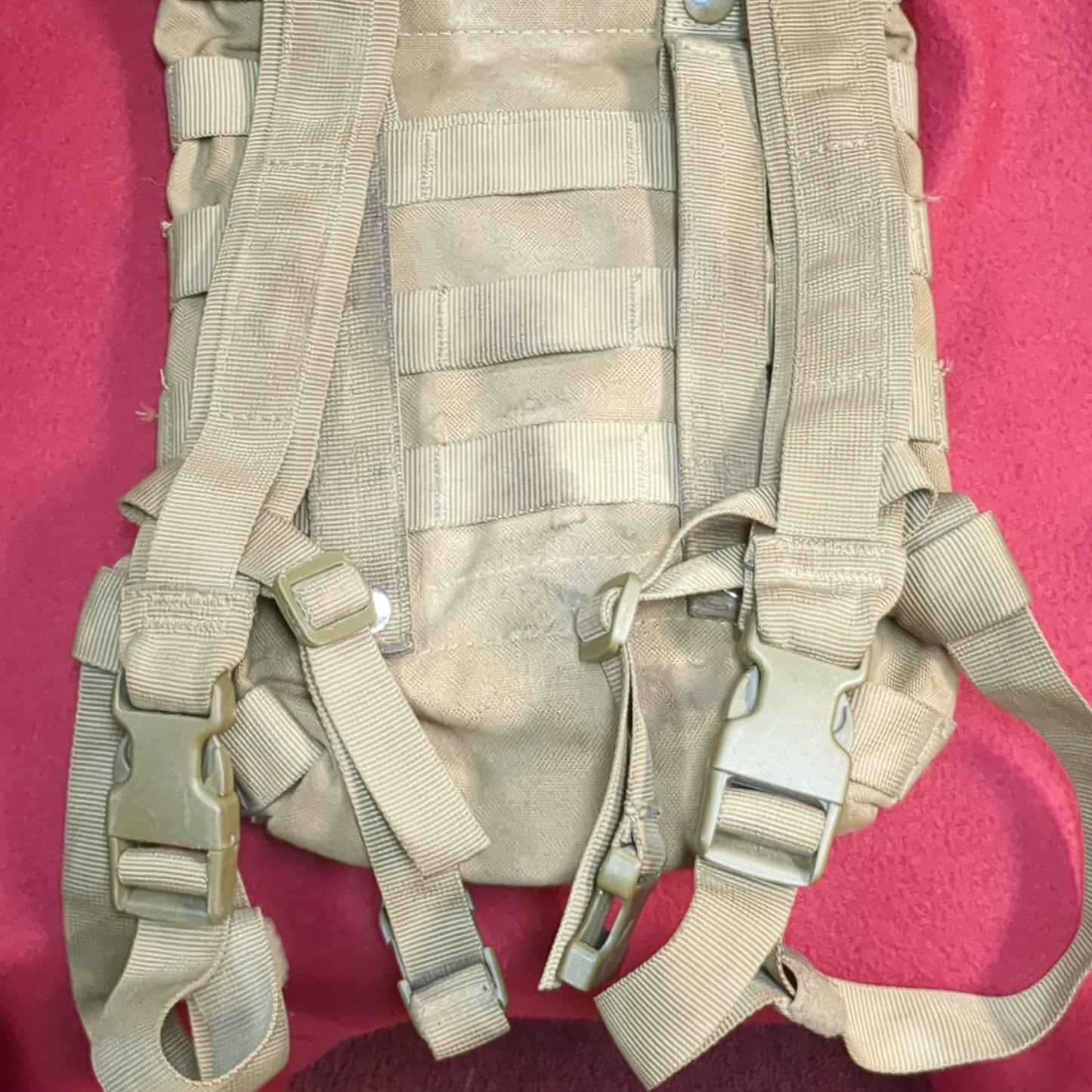 Condor HCB MOLLE Water Hydration Carrier Tan (08o- db01-MAR55)