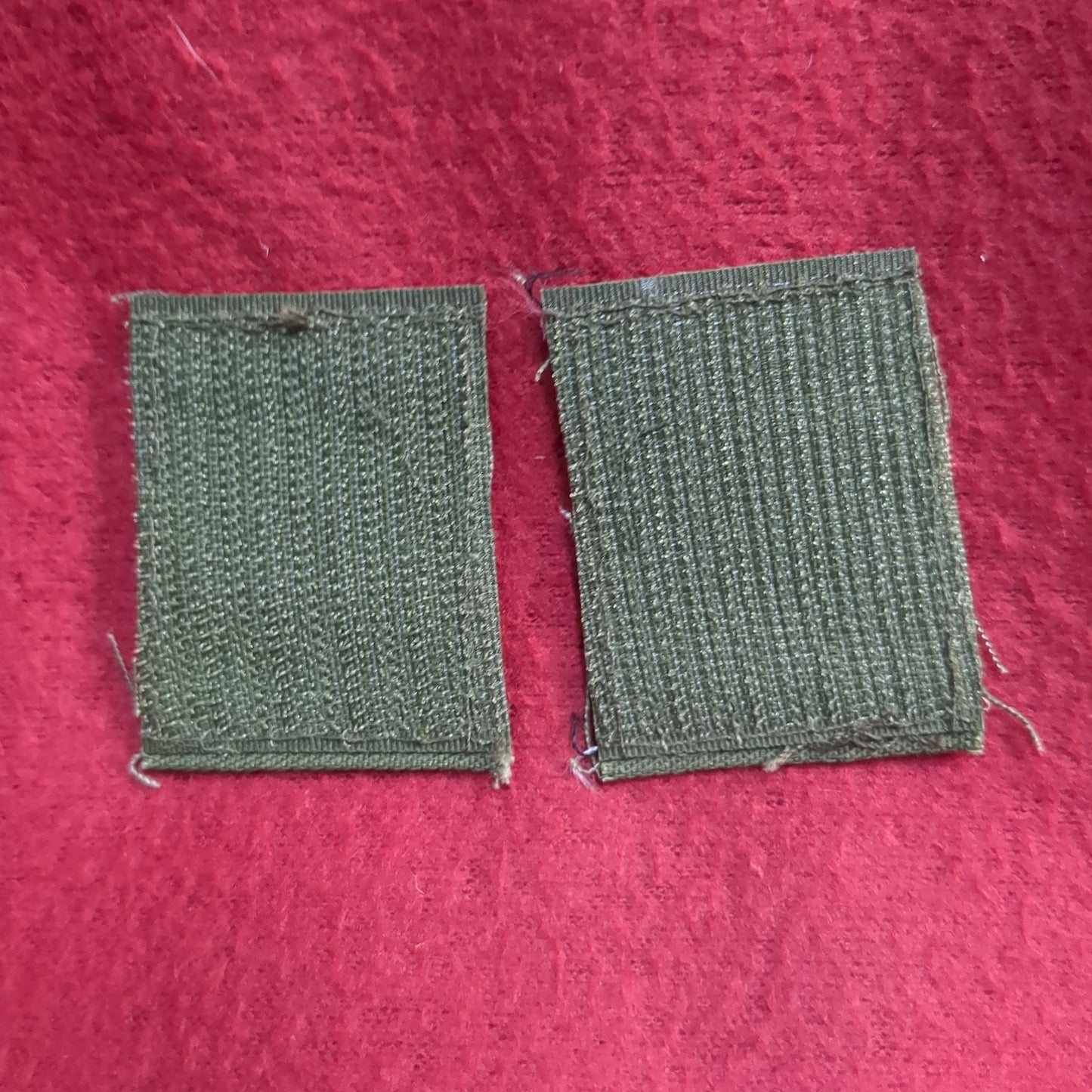 US Army PRIVATE PV2 Rank Hook Loop Woodland OD Black (bu01-sp8)