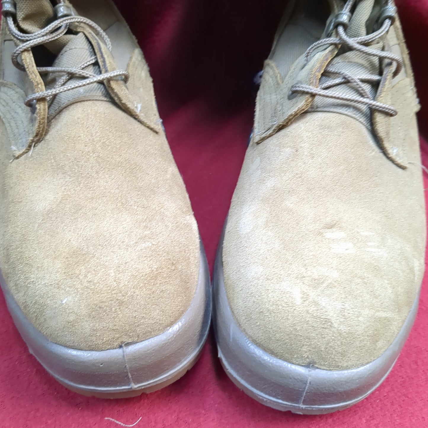 BELLEVILLE Desert Coyote Combat Boots 9.5 AHWC 18-D-1001 Used (BA09-ALP48)