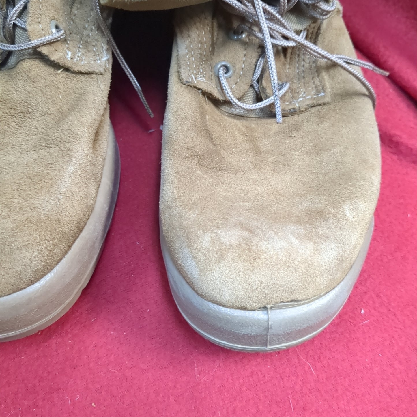 BELLEVILLE Desert Coyote Combat Boots 9.5 R AHWC 18-D-1001 Used (FA20-ALP51)
