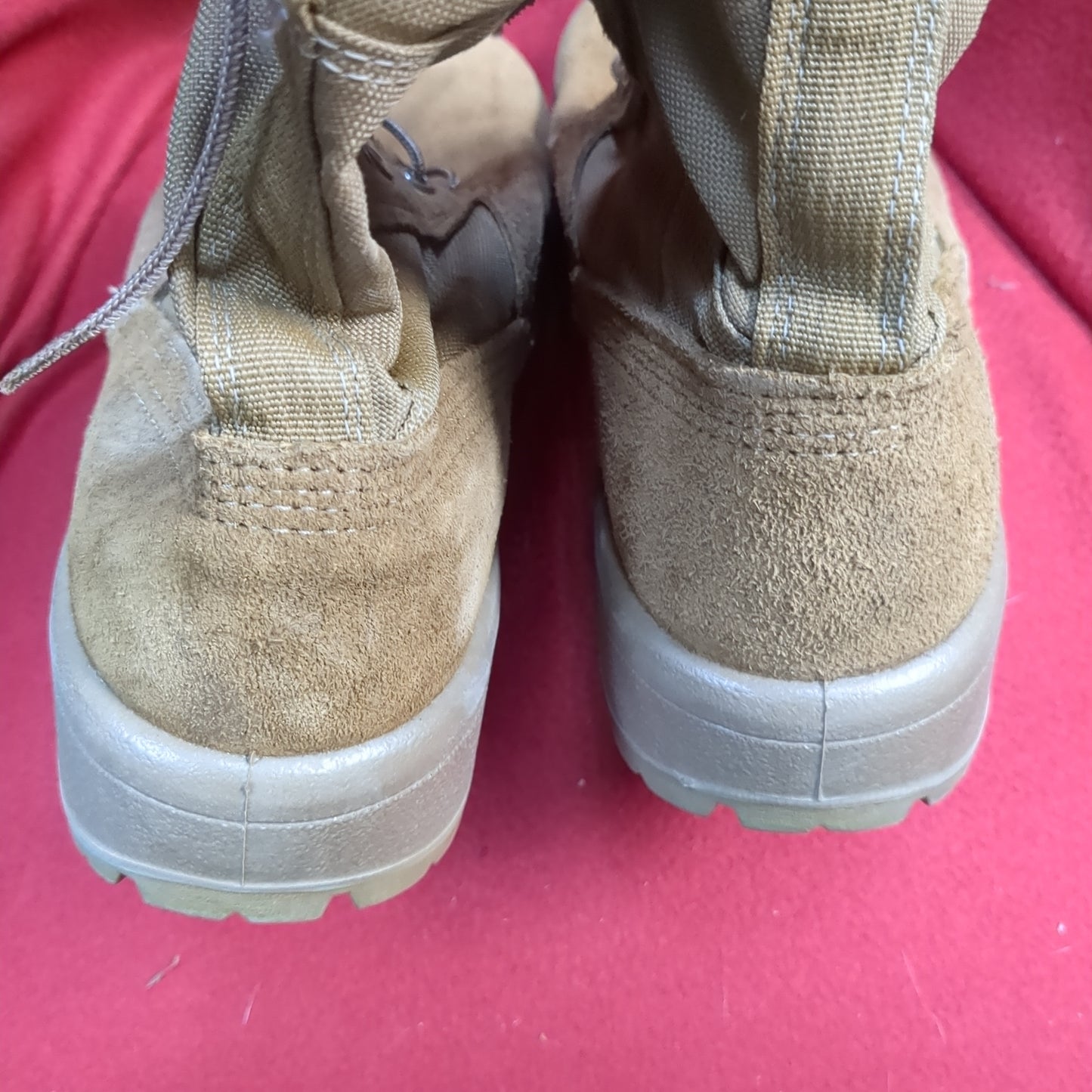 BELLEVILLE Desert Coyote Combat Boots 9.5 R AHWC 18-D-1001 Used (FA20-ALP51)