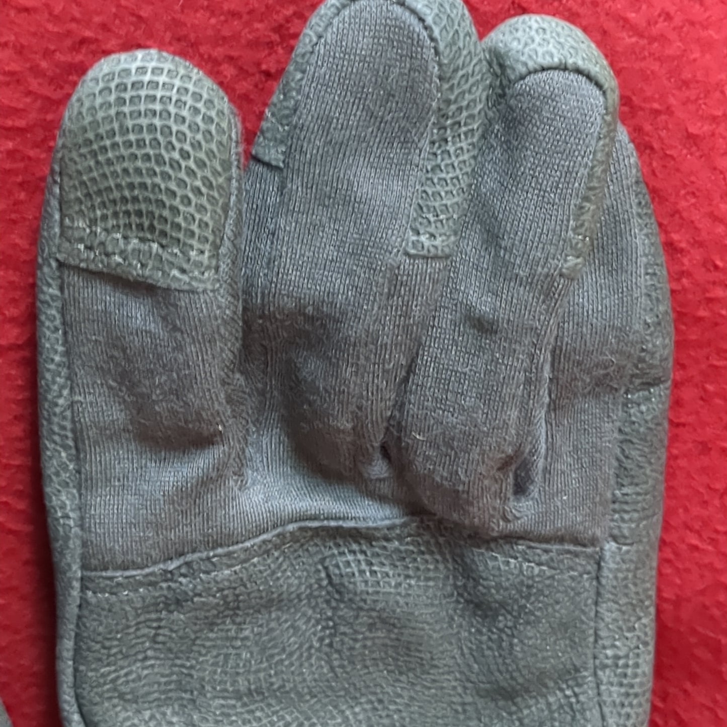 NOS US Army CWF GORE-TEX Gloves Large (cb03-GUA19)
