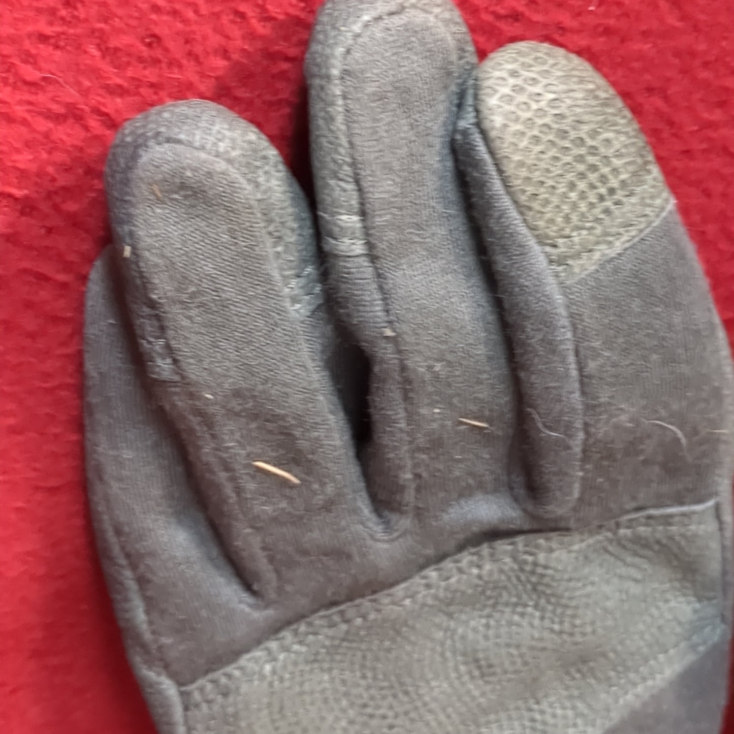 NOS US Army CWF GORE-TEX Gloves Large (cb03-GUA19)