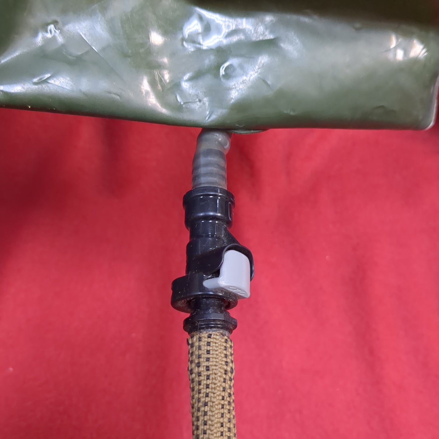 LBT Multicam Modular 70oz Hydration Pouch W/ Bladder London Bridge Tactical Military (08o- db01-YAM08)