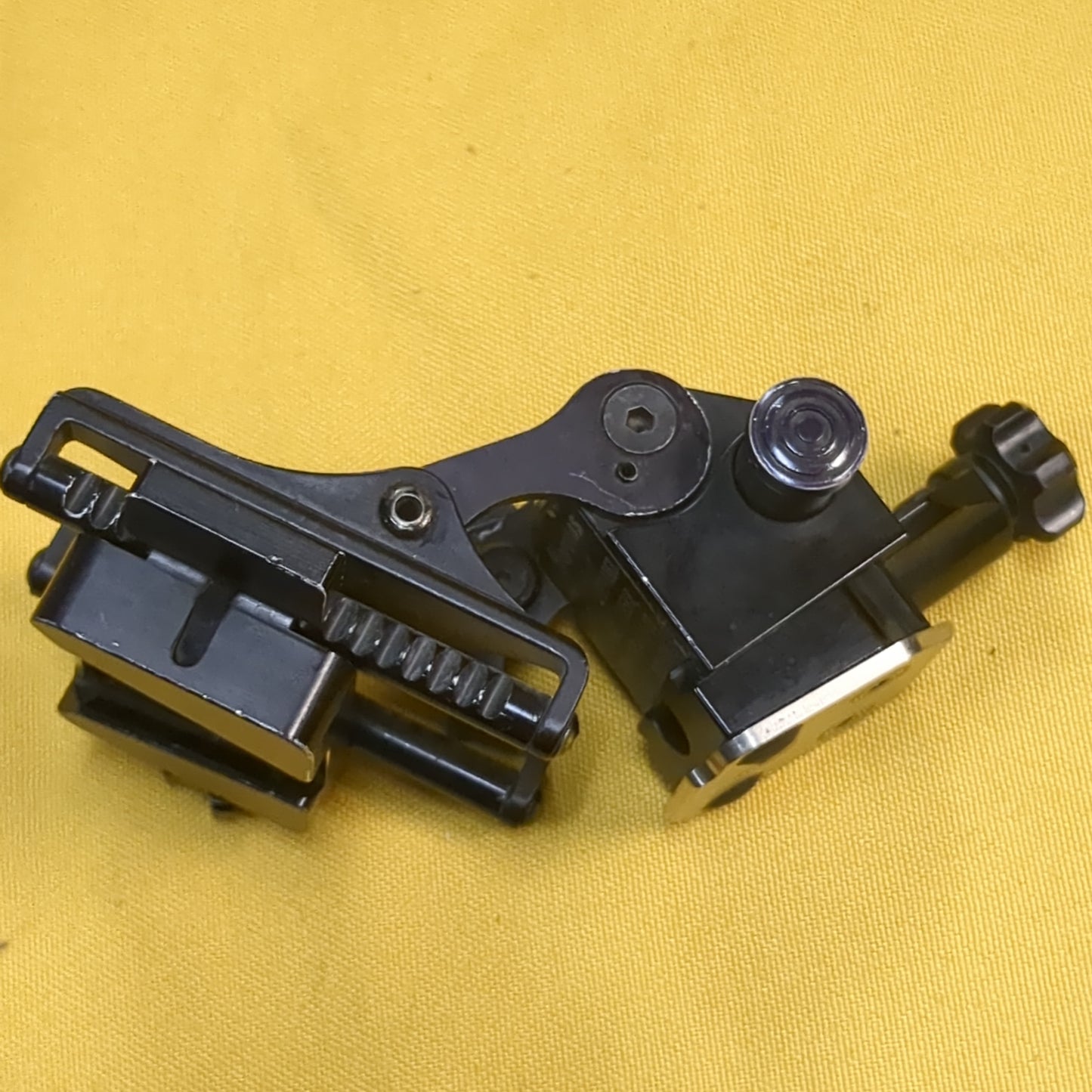 Norotos TATM Helmet NVG Mount for PVS-15/18/21 SOF (bar ac04-yam12)