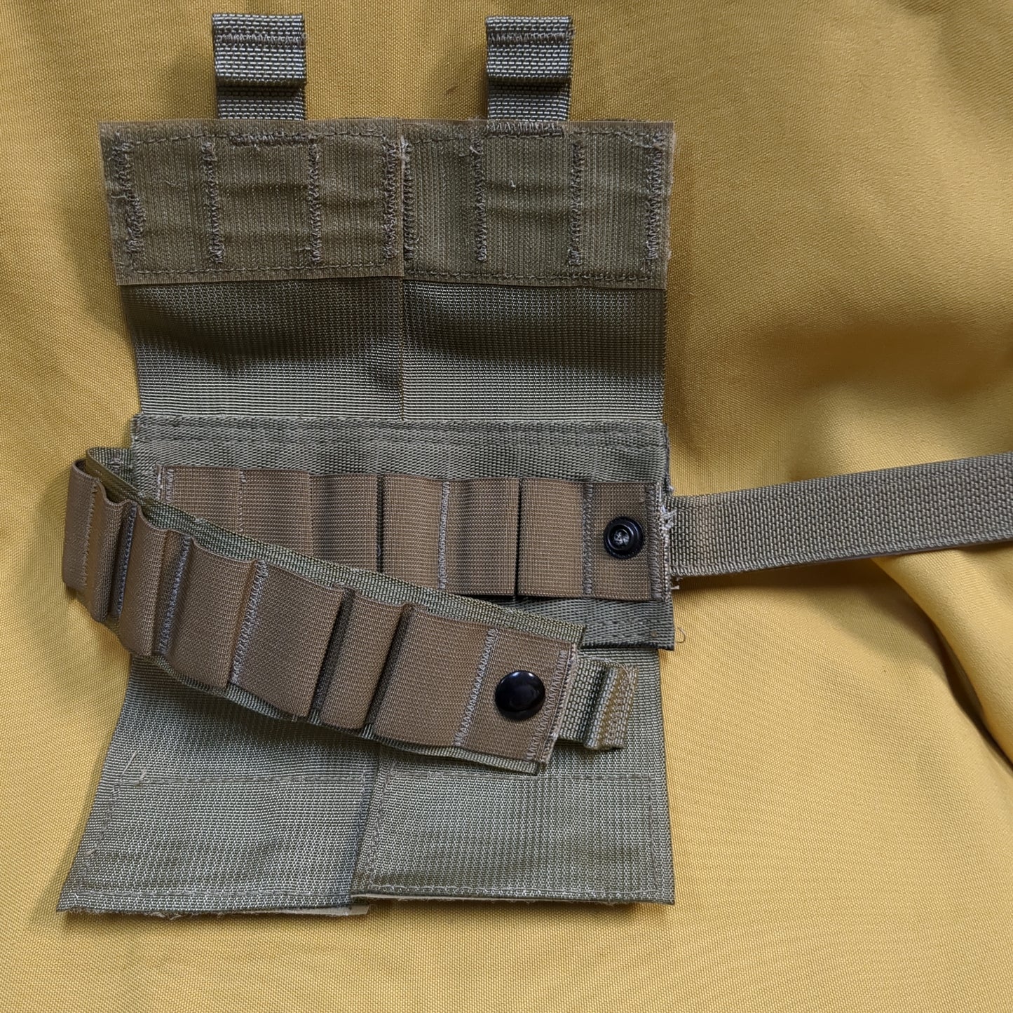 UNUSED Eagle Industries Khaki Molle Breacher Assault Pouch (ca07-yam54)