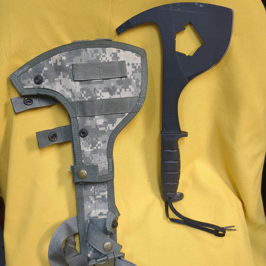 Ontario SP-16 AXE, Steel Axe & Sheath UCP Used (FC05-YAM57)