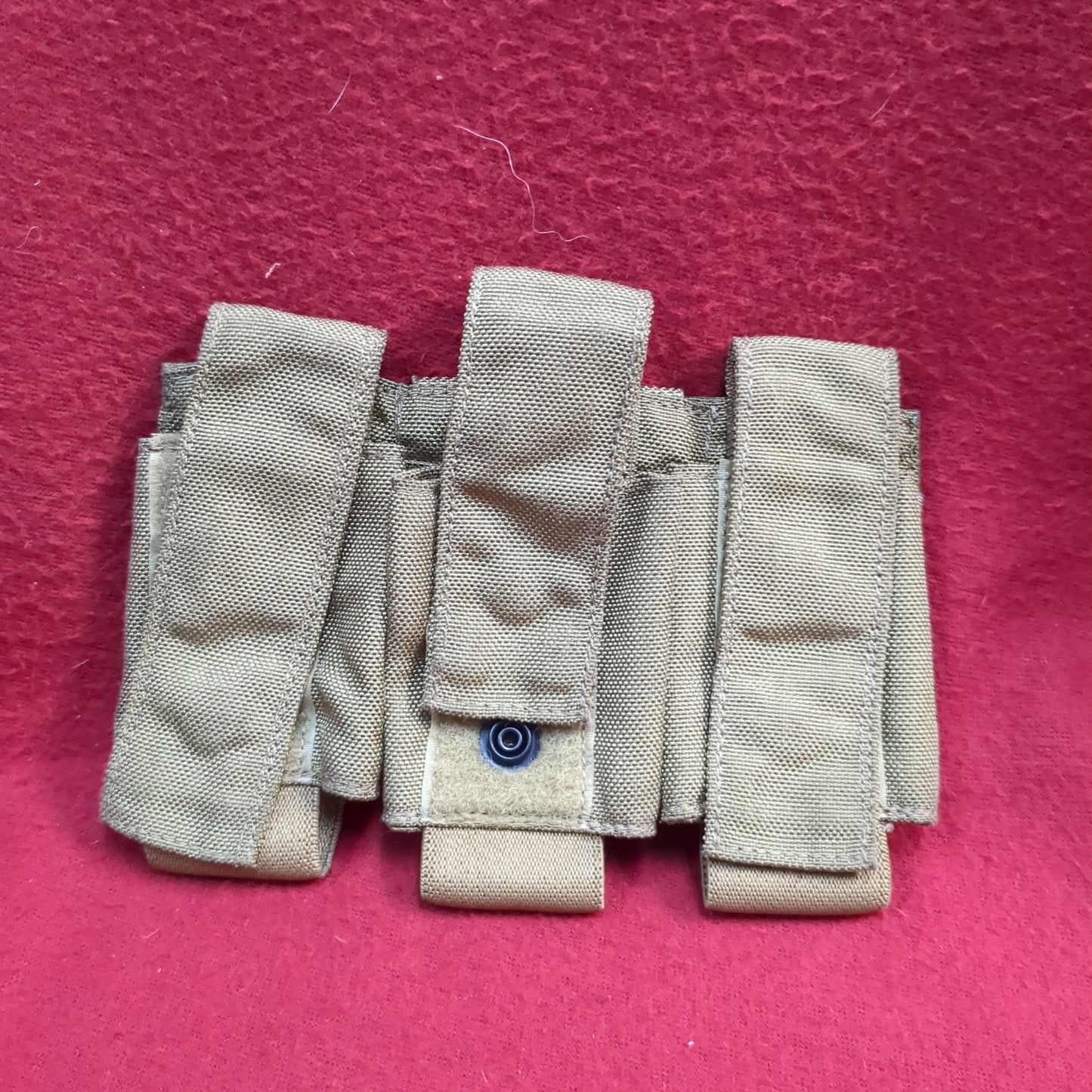 3 Single 40MM Mag Pouch Coyote Used (ca07-YAM84)