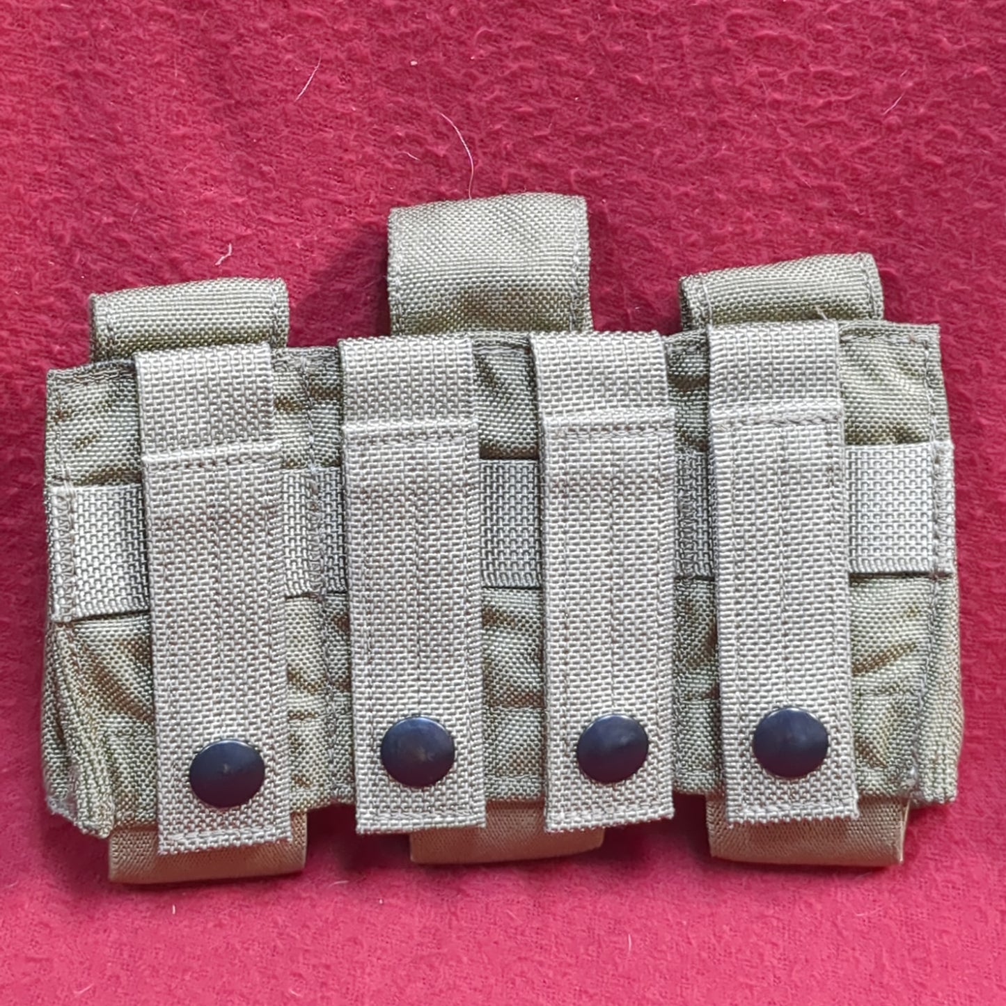 3 Single 40MM Mag Pouch Coyote Used (ca07-YAM84)
