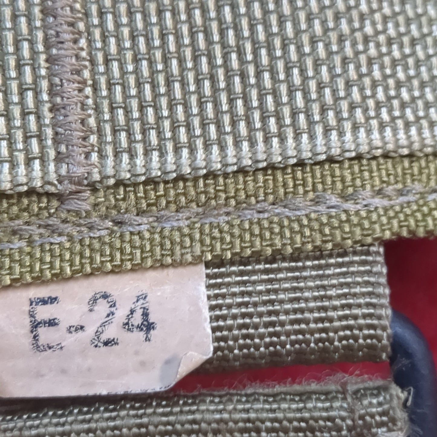 Molle Single Point Leg Panel W911GY-08-F-0090 Coyote Excellent Condition (35cr- ca3-YAM102)