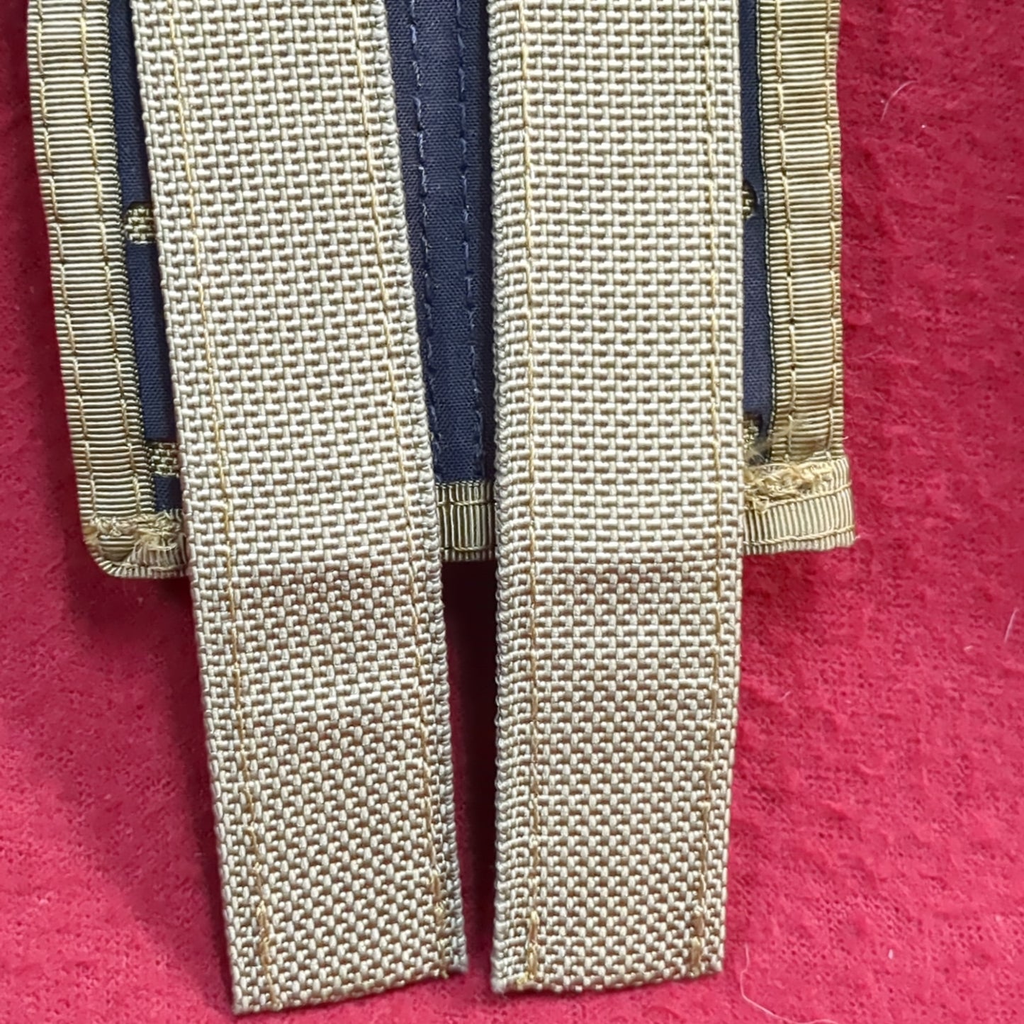Small coyote molle pouch Used (ca07-yam149)