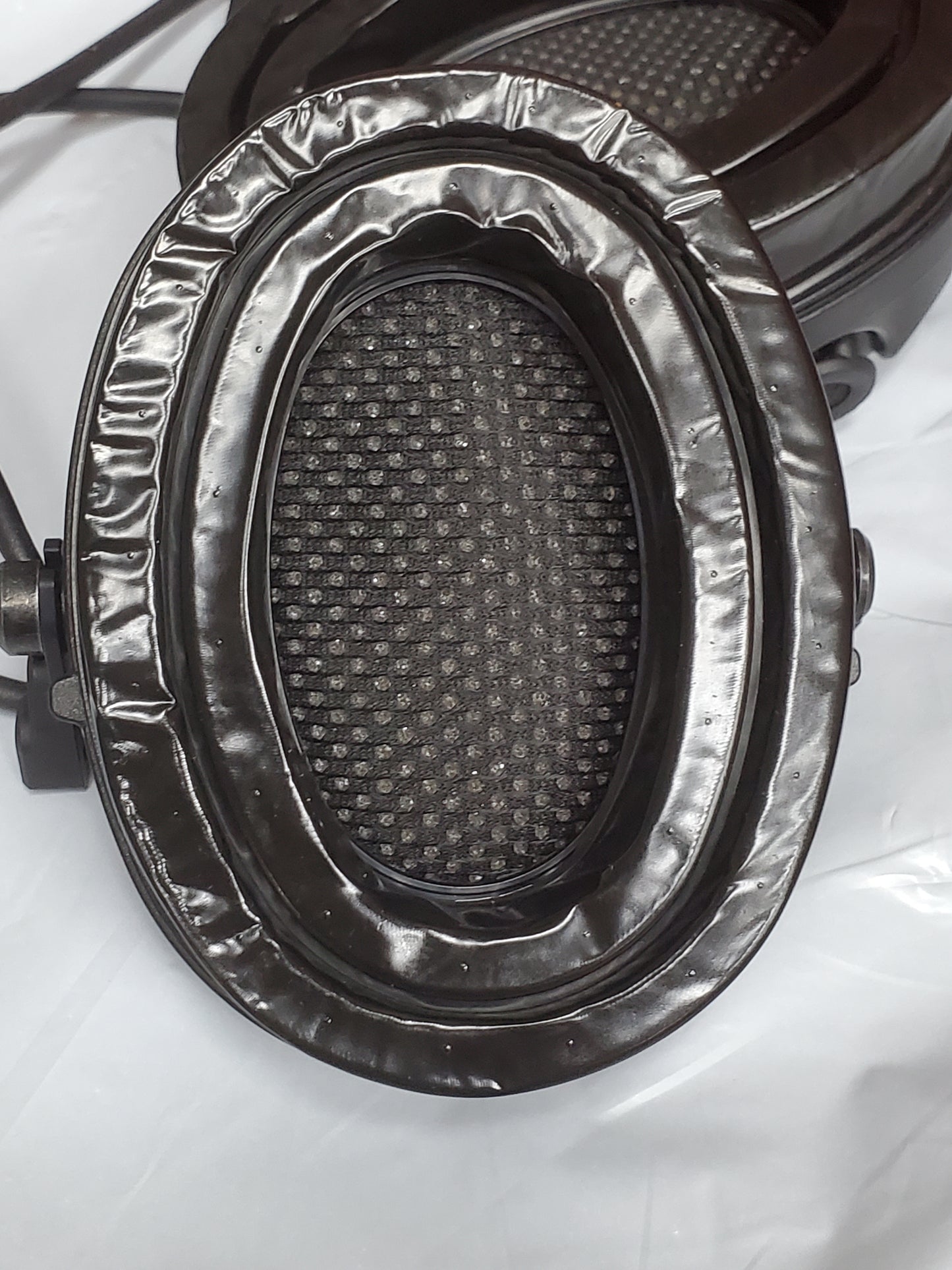 MSA SORDIN Supreme Pro-X Single Communication Headset EAR CUPS ONLY (FC02-25FEB49)