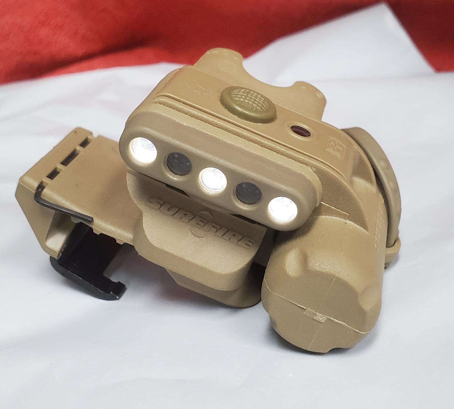 SureFire HL1 Helmet Light Red/White w Mount Like New (25feb50)