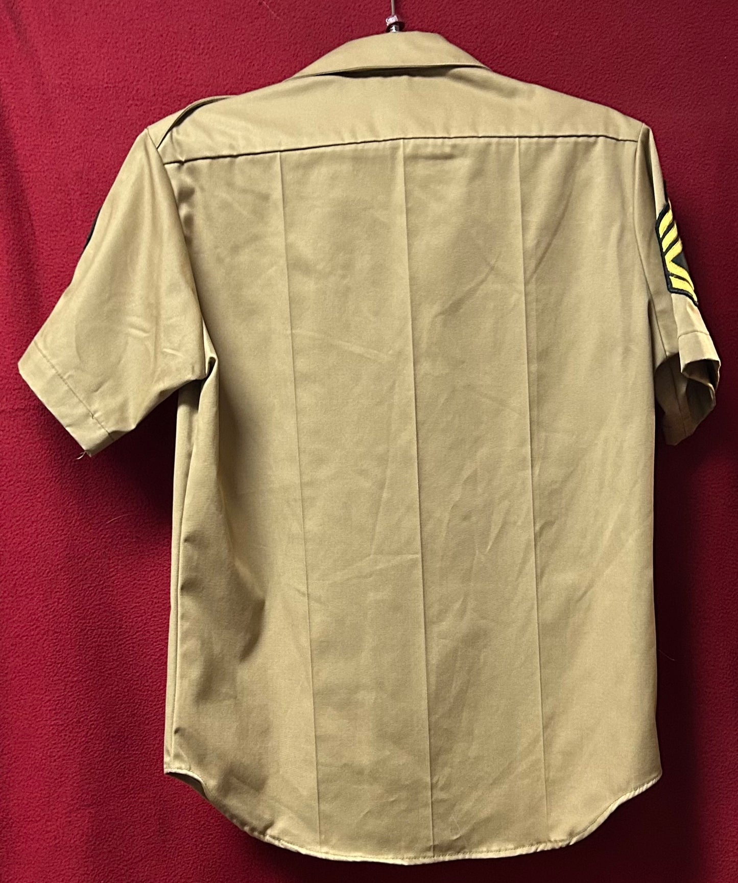 Vintage 1975 US Army Tan 445 Class B Short-Sleeve Shirt Sz Small (CA02-26Feb09)