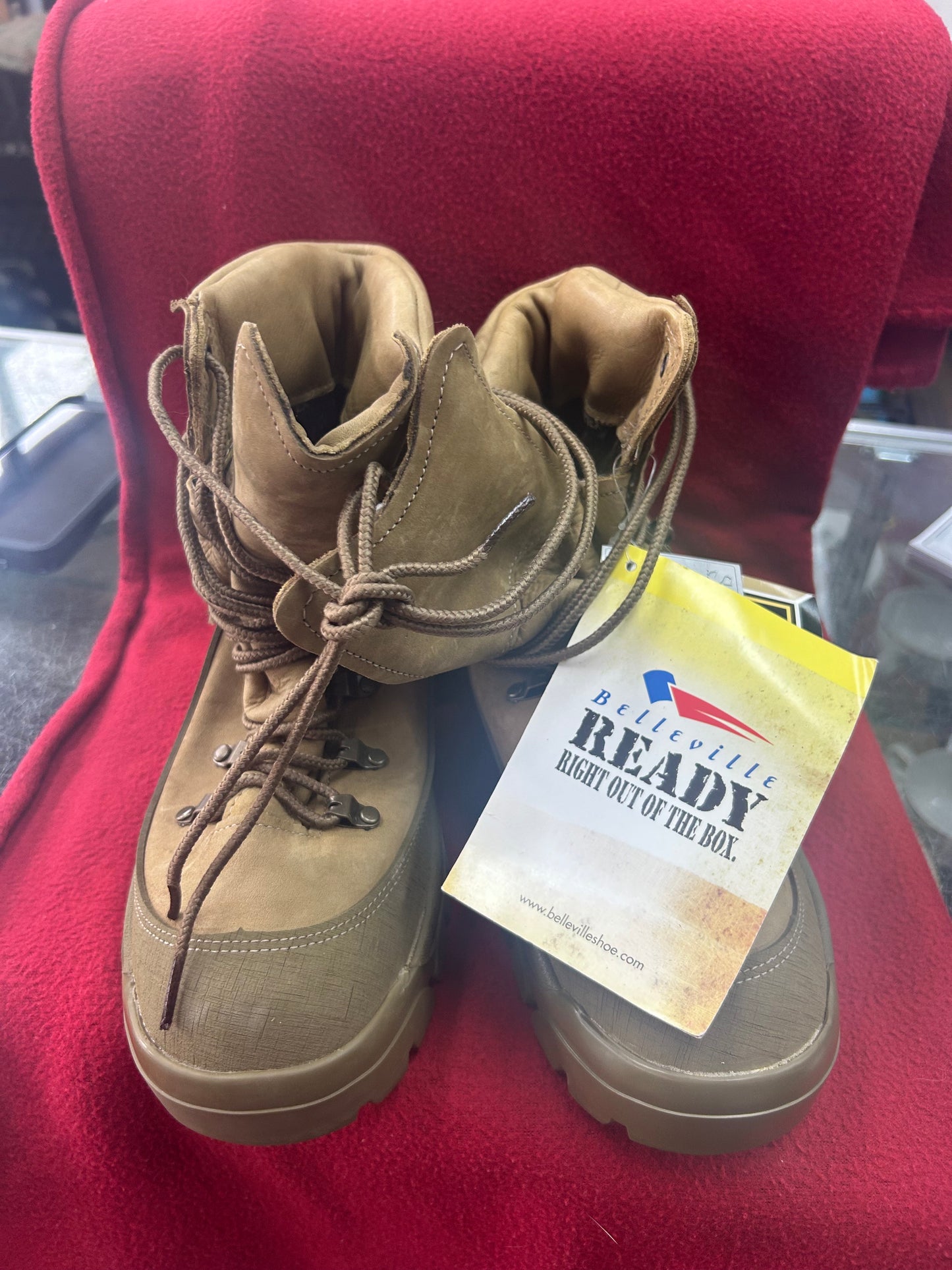 NWT US Army MCB 950 Belleville Gore-Tex 9R Boots Excellent Condition (DB13-MCB950-9R)