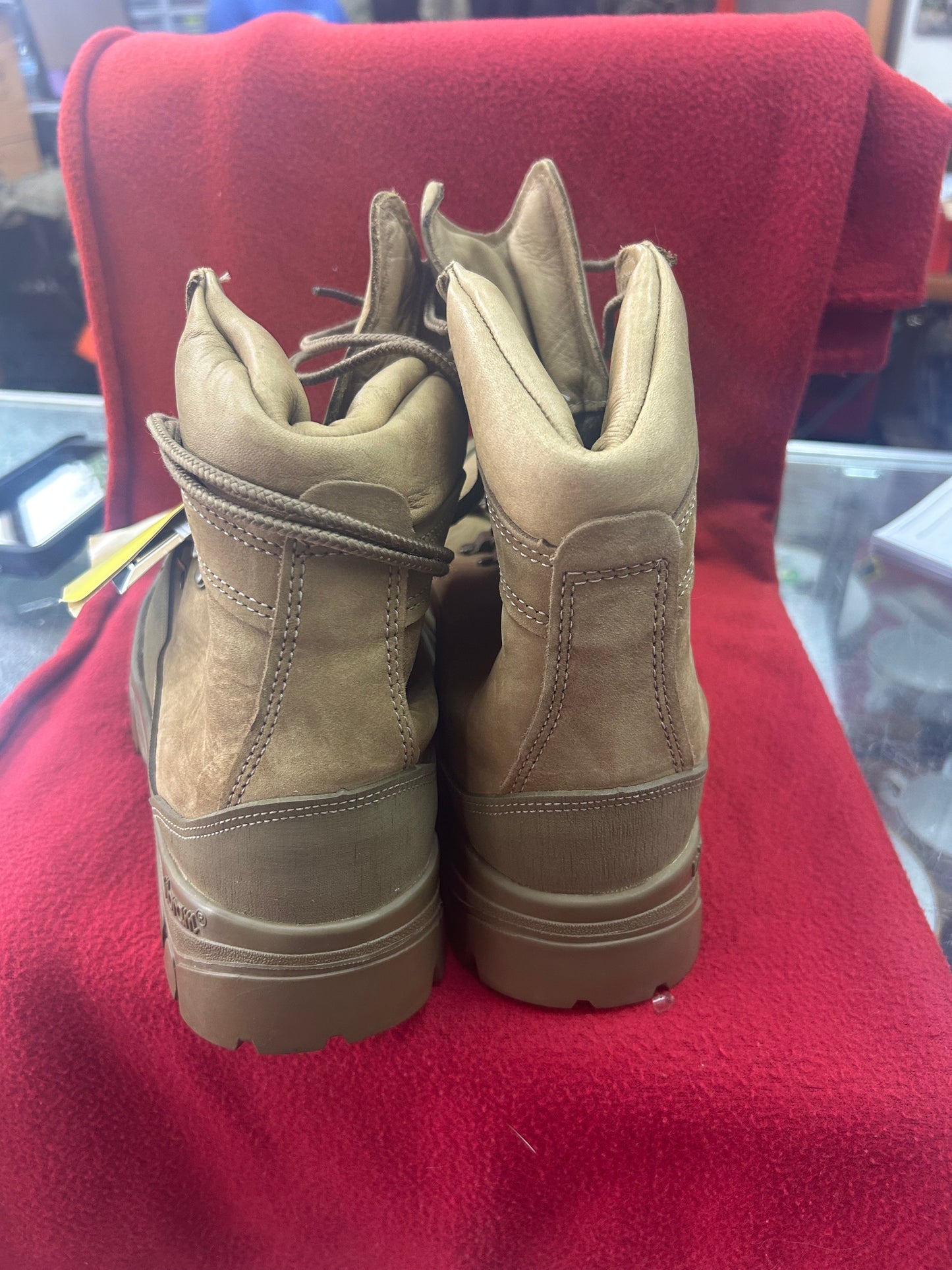 NWT US Army MCB 950 Belleville Gore-Tex 9R Boots Excellent Condition (DB13-MCB950-9R)