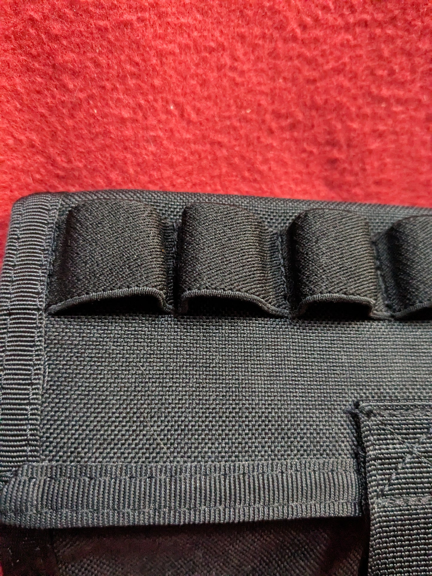 Blackhawk round cartridge pouch excellent condition (31cr- ca6-enu75)