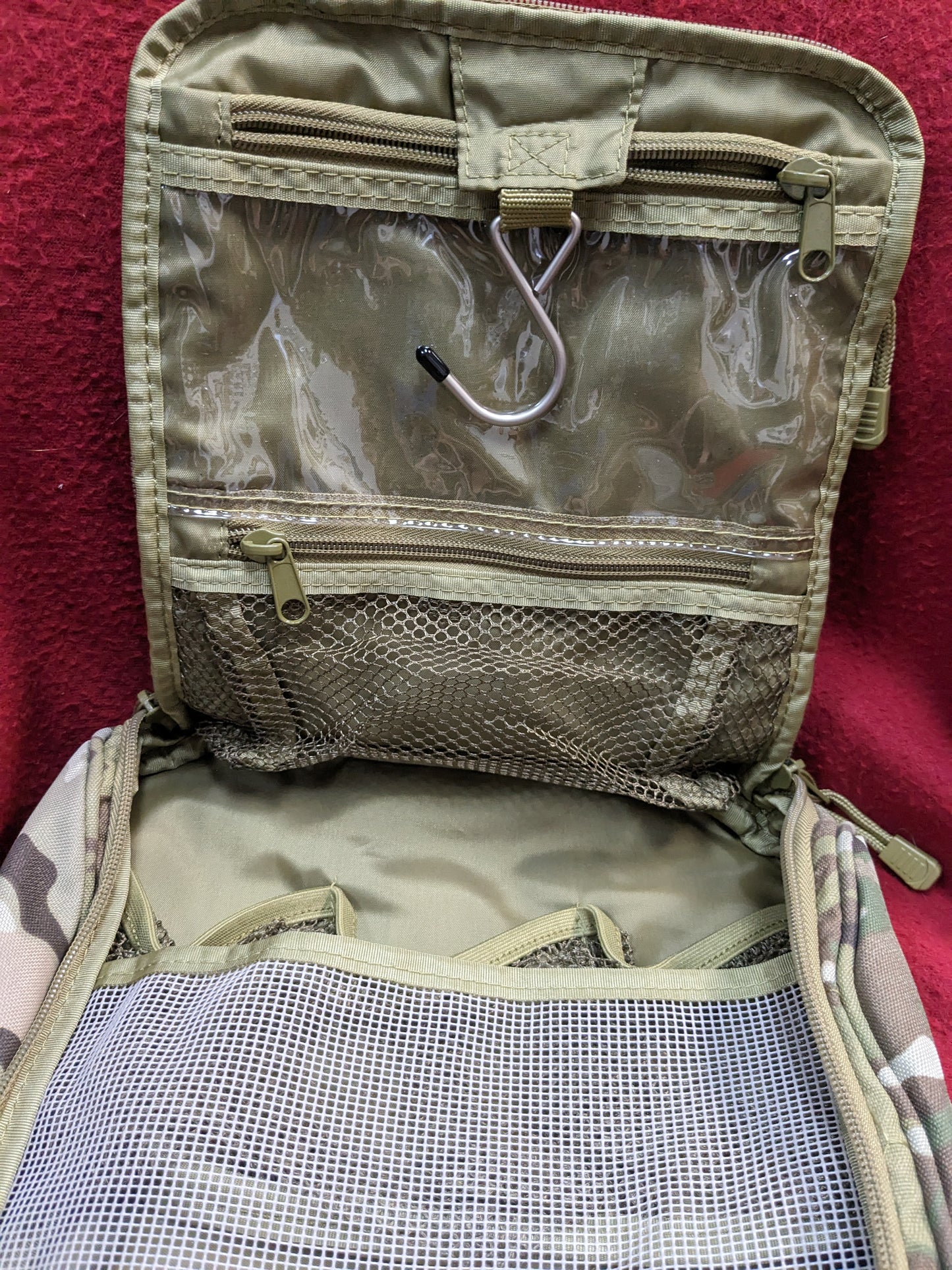 Mercury tactical we pierce stay rogue toiletry kit excellent condition (aa13-enu127)