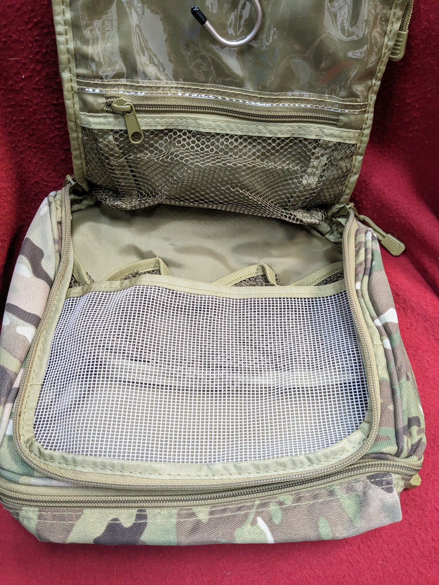 Mercury tactical we pierce stay rogue toiletry kit excellent condition (aa13-enu127)