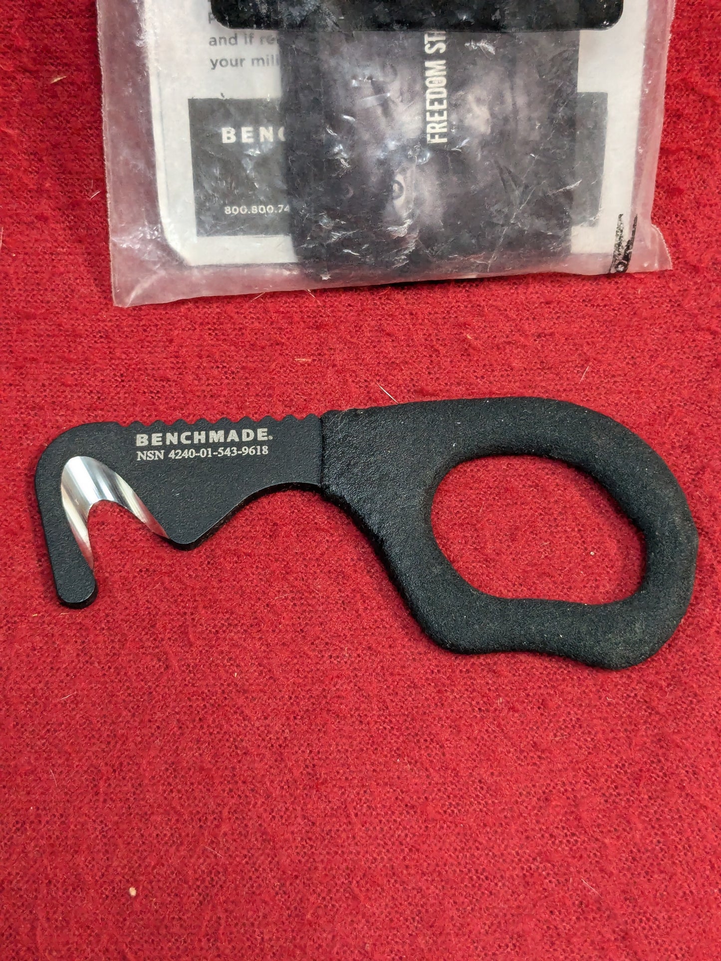 NOS benchmade seatbelt strap cutter with clips & pouch (ifak ac07-enu160)