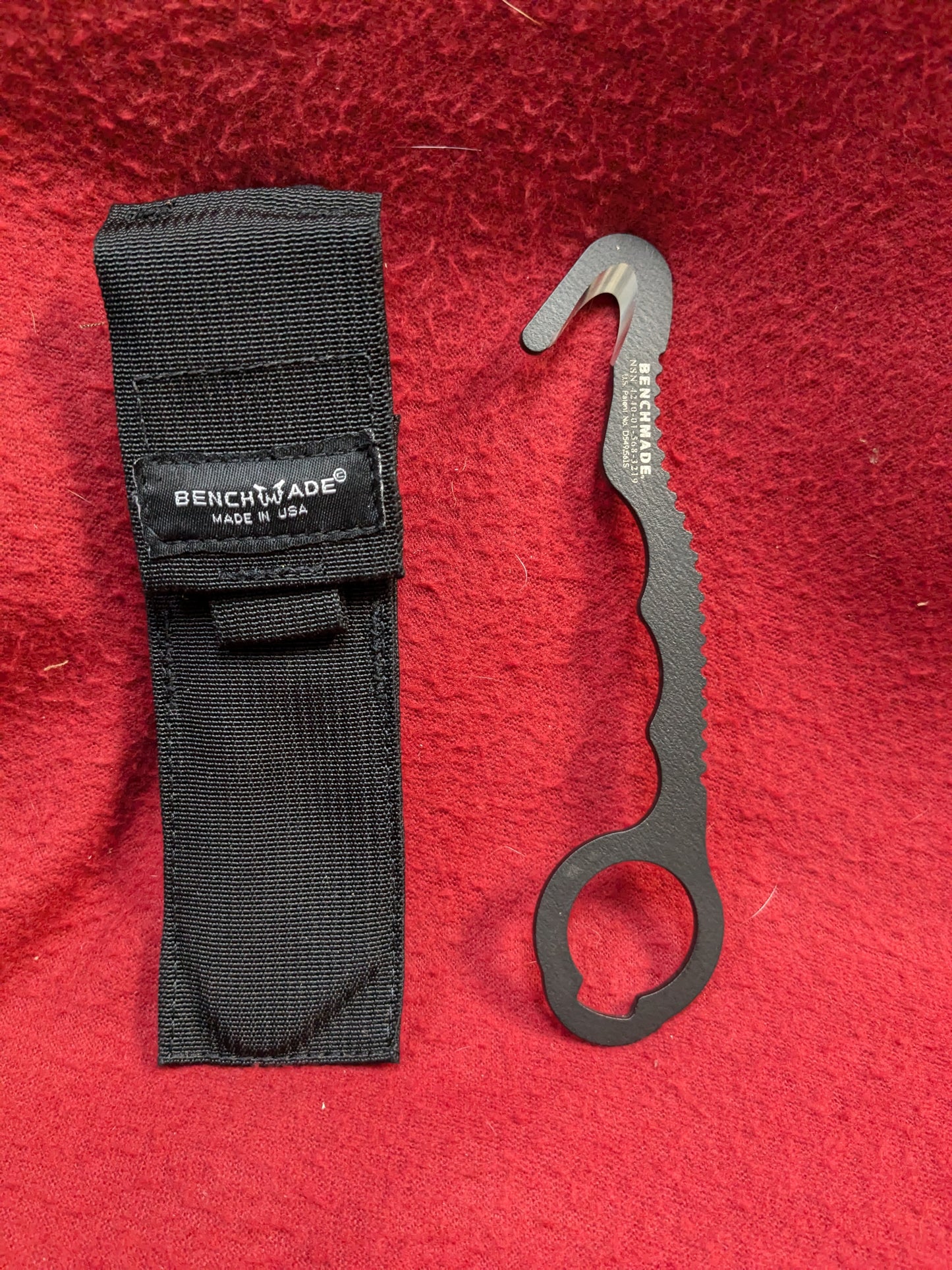 Benchmade Seatbelt Strap Cutter with Pouch (06cc- ca9-enu169)