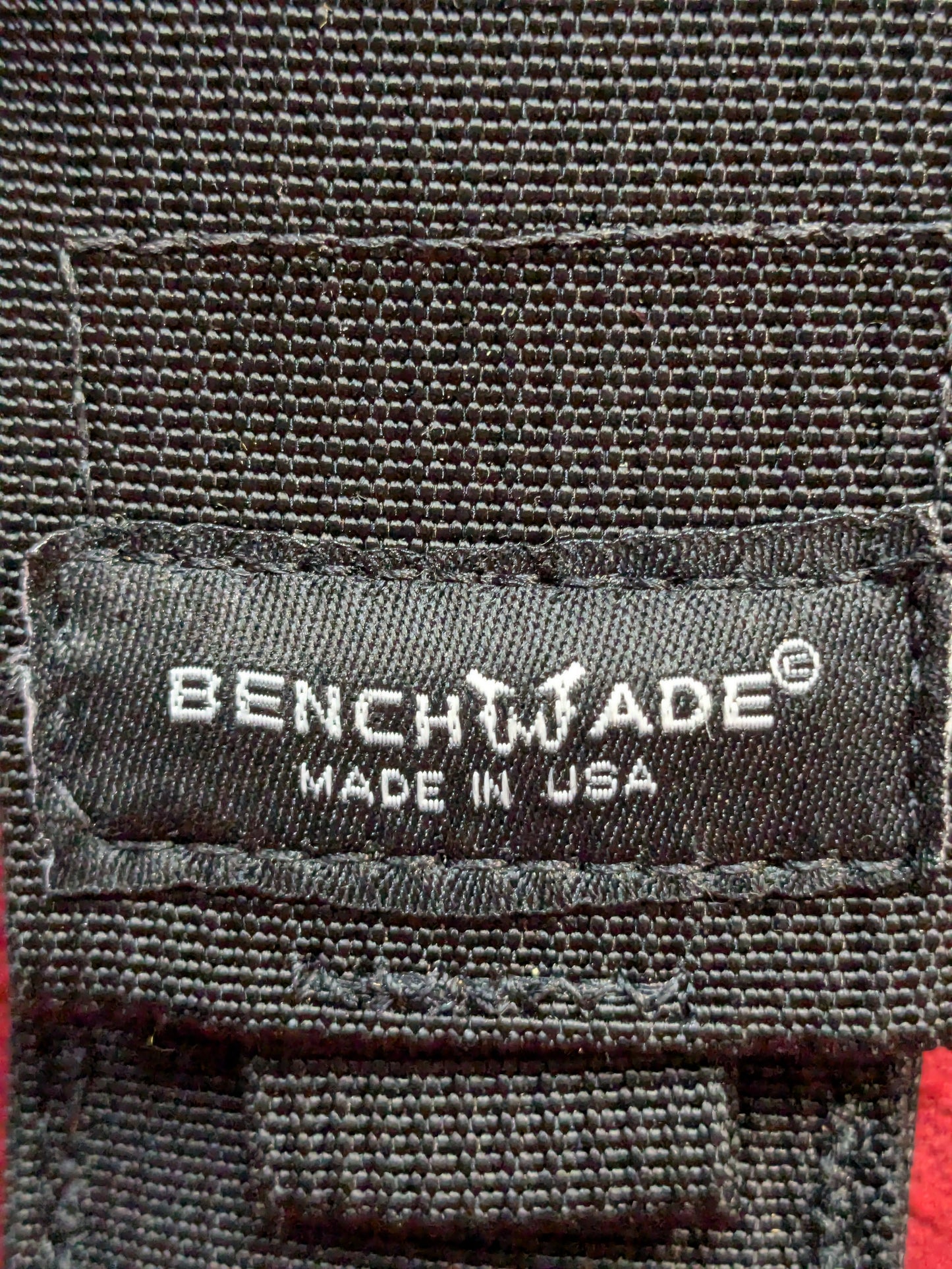 Benchmade Seatbelt Strap Cutter with Pouch (06cc- ca9-enu169)