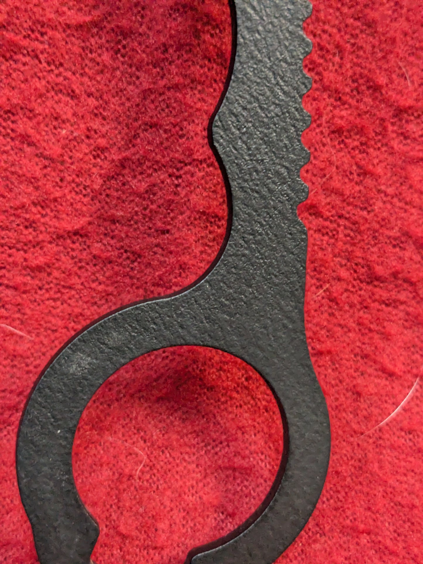 Benchmade Seatbelt Strap Cutter with Pouch (06cc- ca9-enu169)
