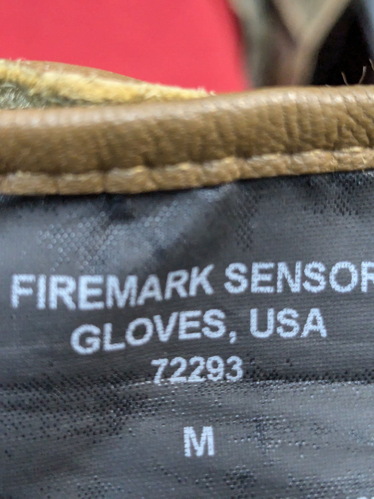 Outdoor Research Firemark Sensor Gloves - USA Coyote Medium Used (cb02-ENU197)