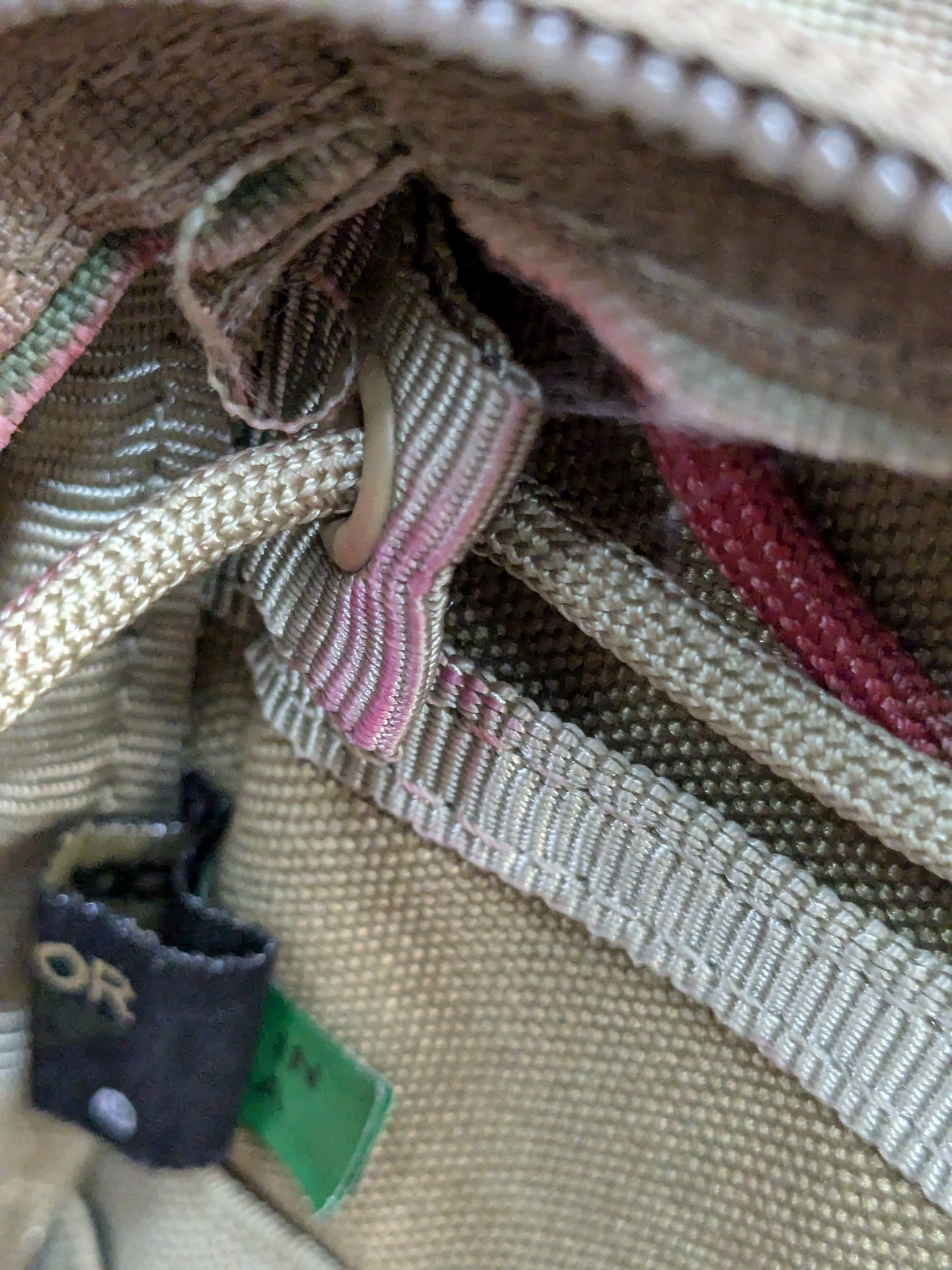 CONDOR Sidekick Pouch Molle OCP/Scorpion Used (31cr- ca6-YLU05)