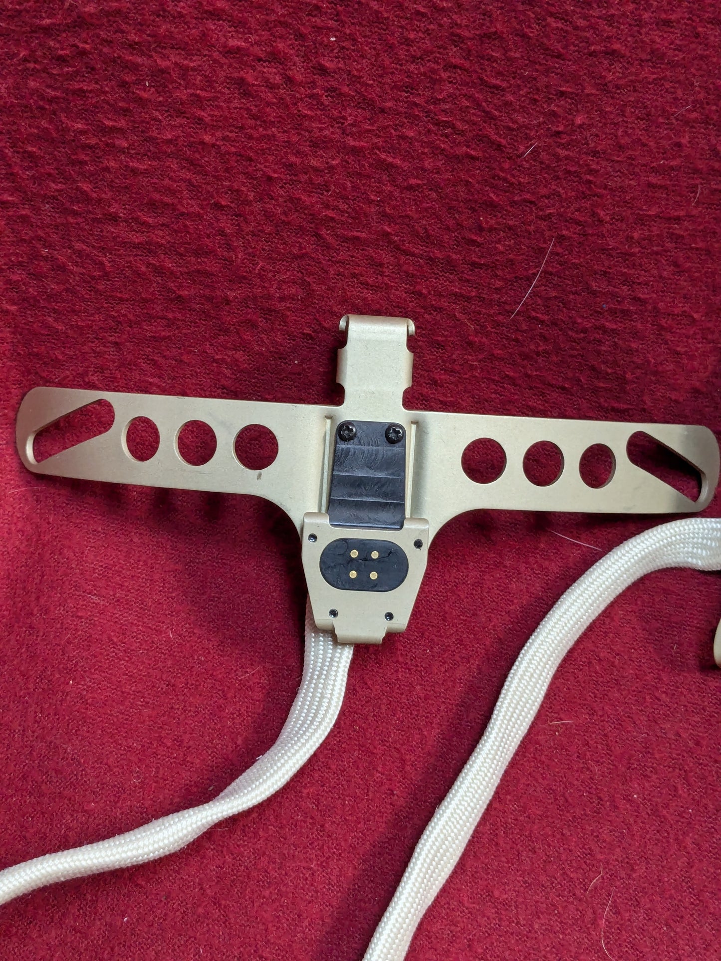 Norotos ENVG Night Vision Helmet Mount Shroud Wire AN/PSQ-20 Good Condition (bar ac04-YLU37)