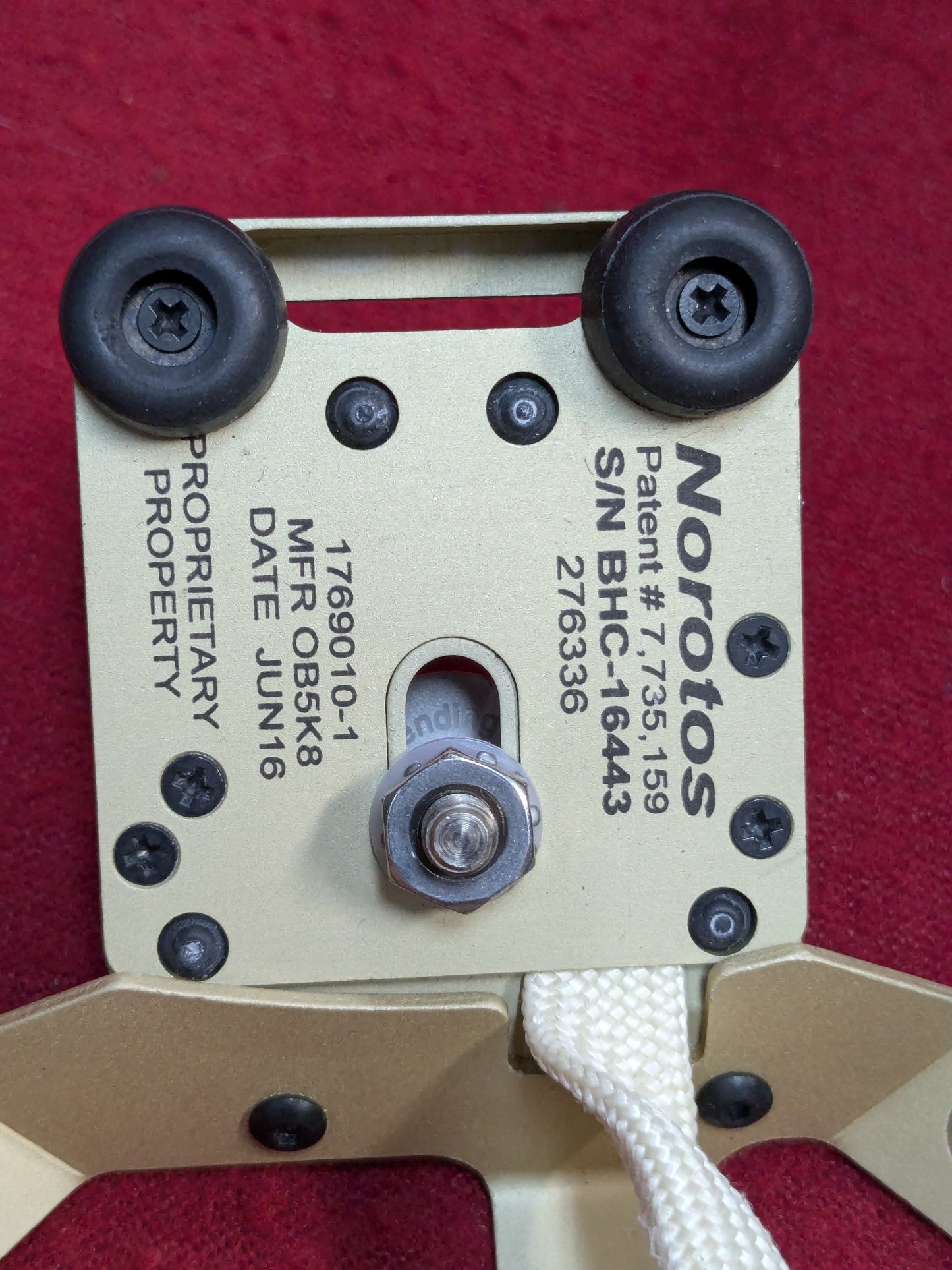 Norotos ENVG Night Vision Helmet Mount Shroud Wire AN/PSQ-20 Good Condition (bar ac04-YLU37)