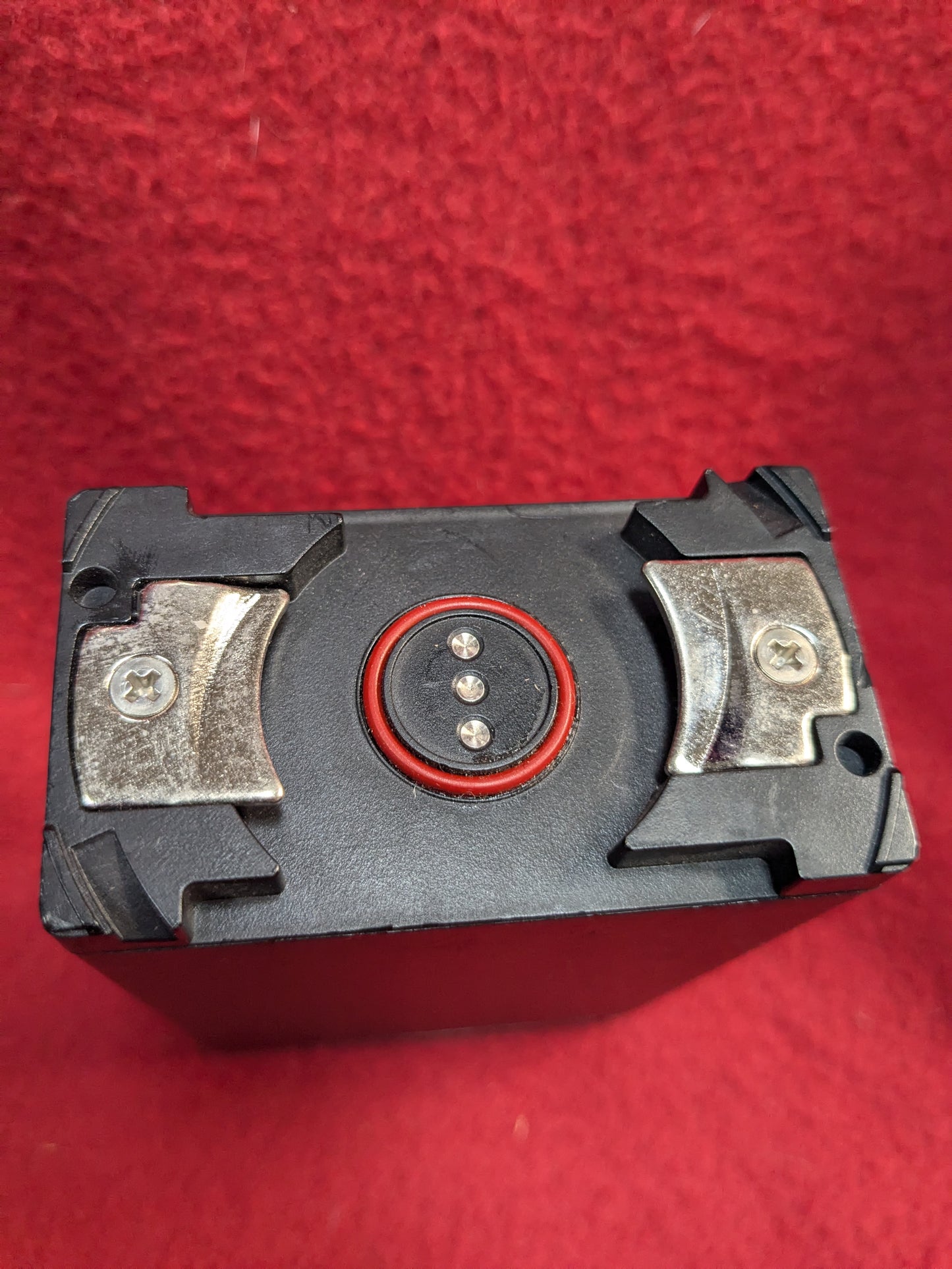 Thales Non Rechargable Battery Holder 123 3V Batteries (FC02-YLU58)