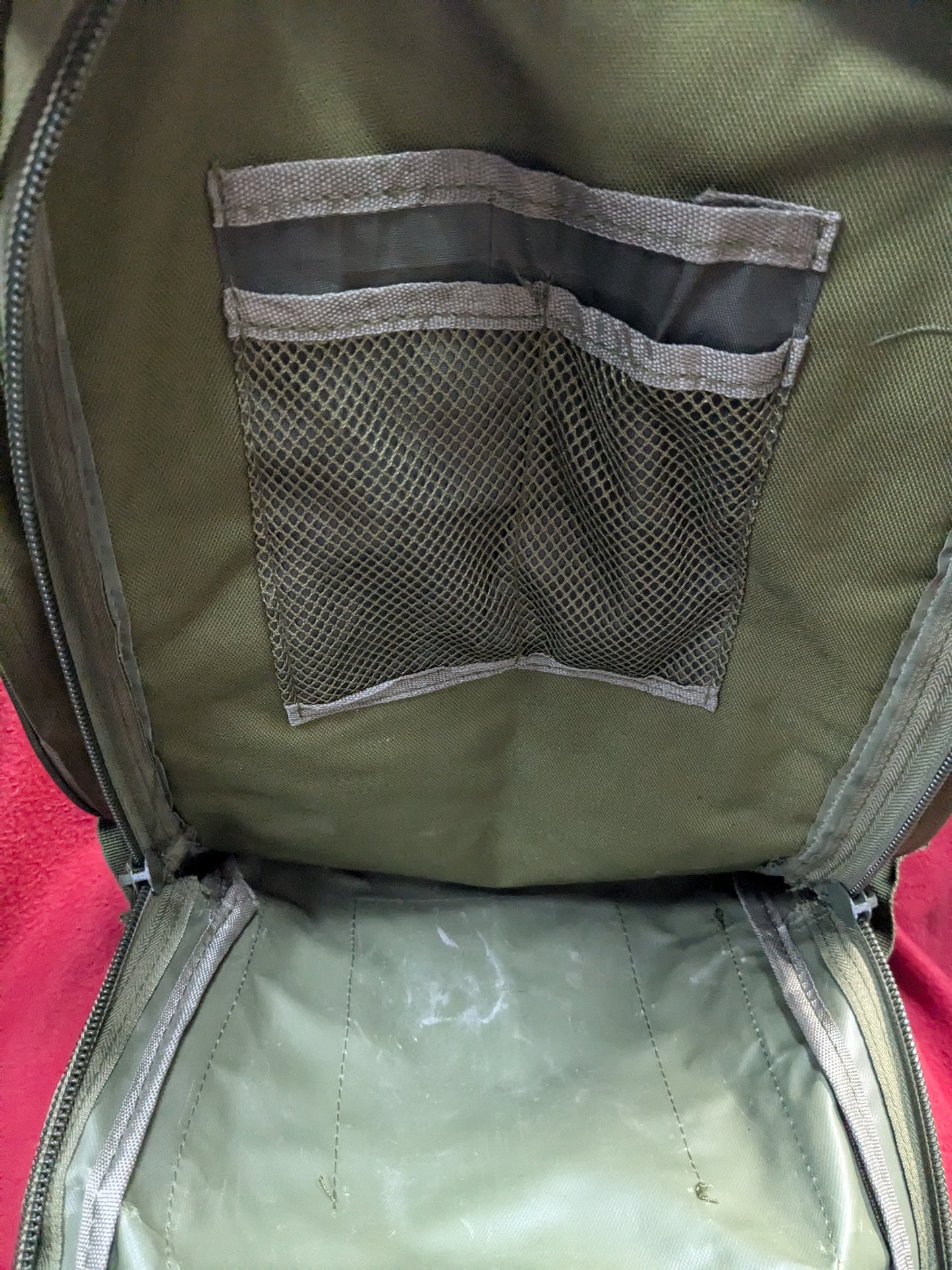 Eyourlife Military Tactical Backpack Hiking Bag Used (BA12-YLU59)