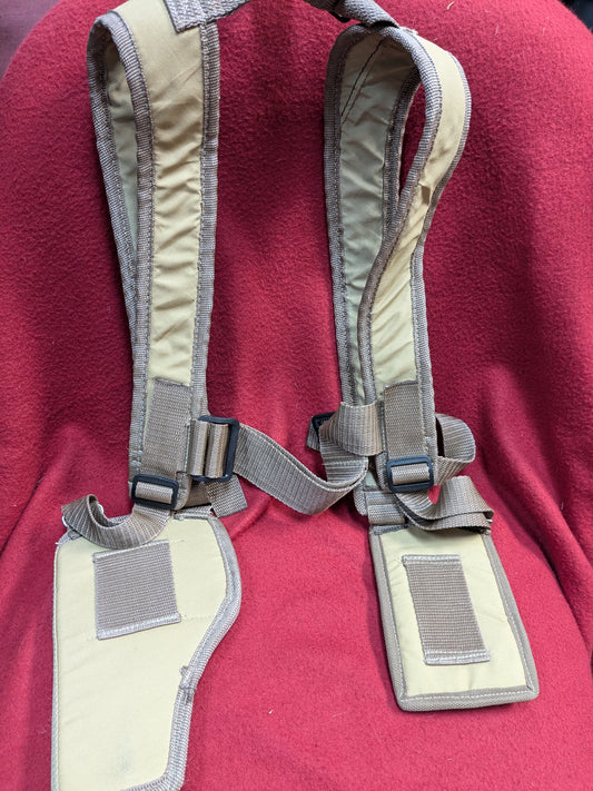 Holster Shoulders Ammo Pouch Tan Used (31cr- ca6-YLU90)