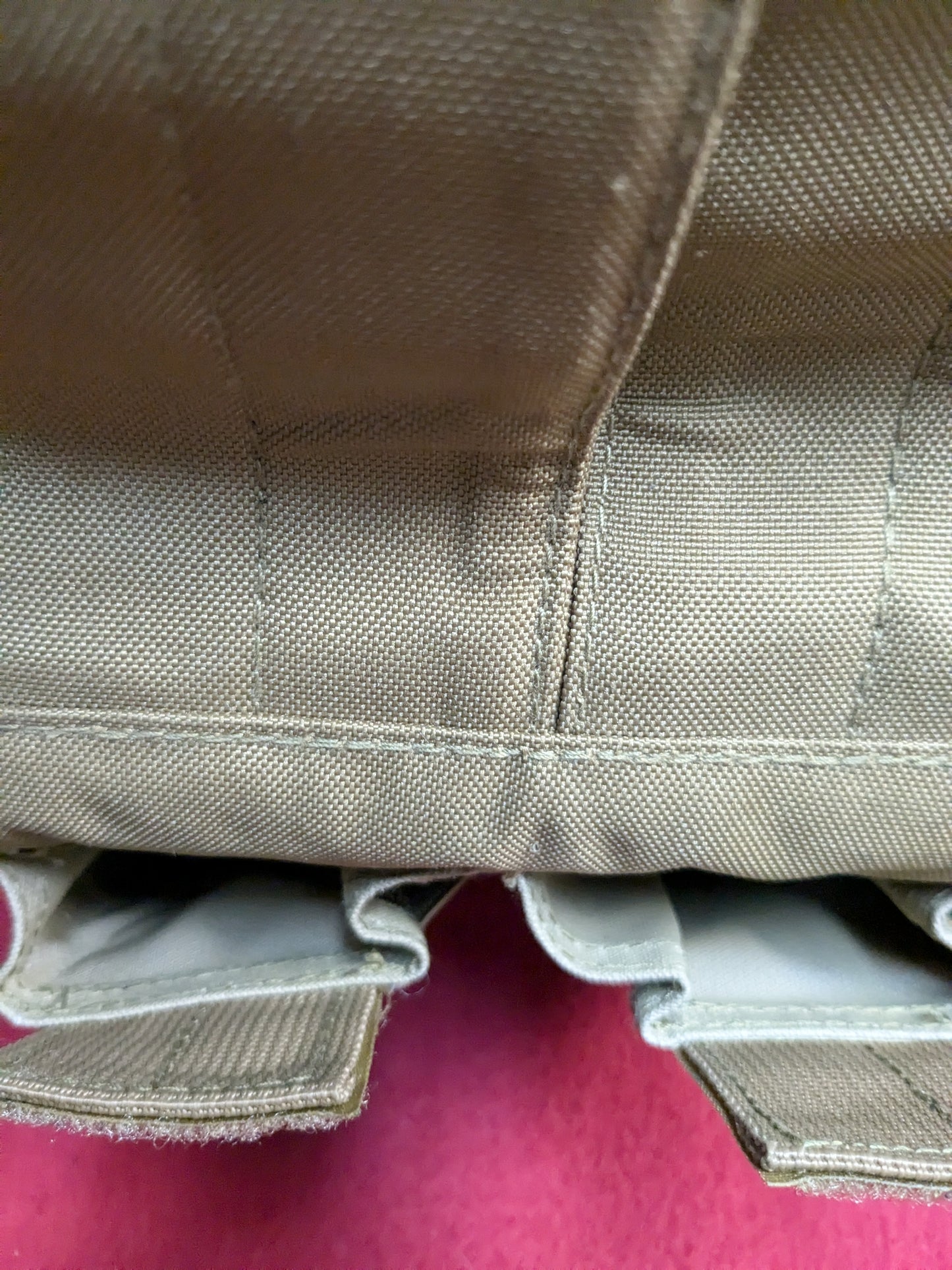 Pouch MOLLE Double M4/M16 COYOTE BROWN Excellent Condition (34cr- ca2-YLU118)