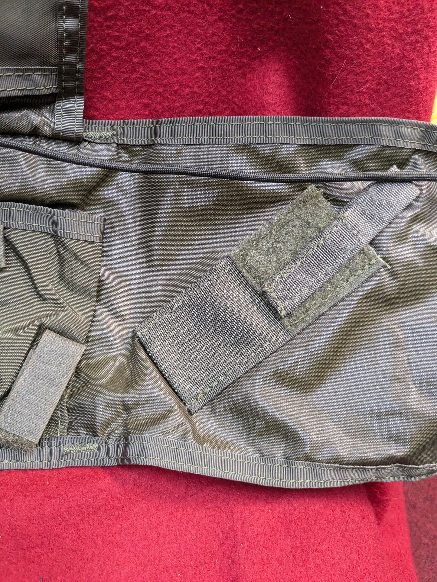 S.O. Tech V.I.P.E.R. FLAT IFAK A1 WOLF GRAY Used (ac07-YLU132)