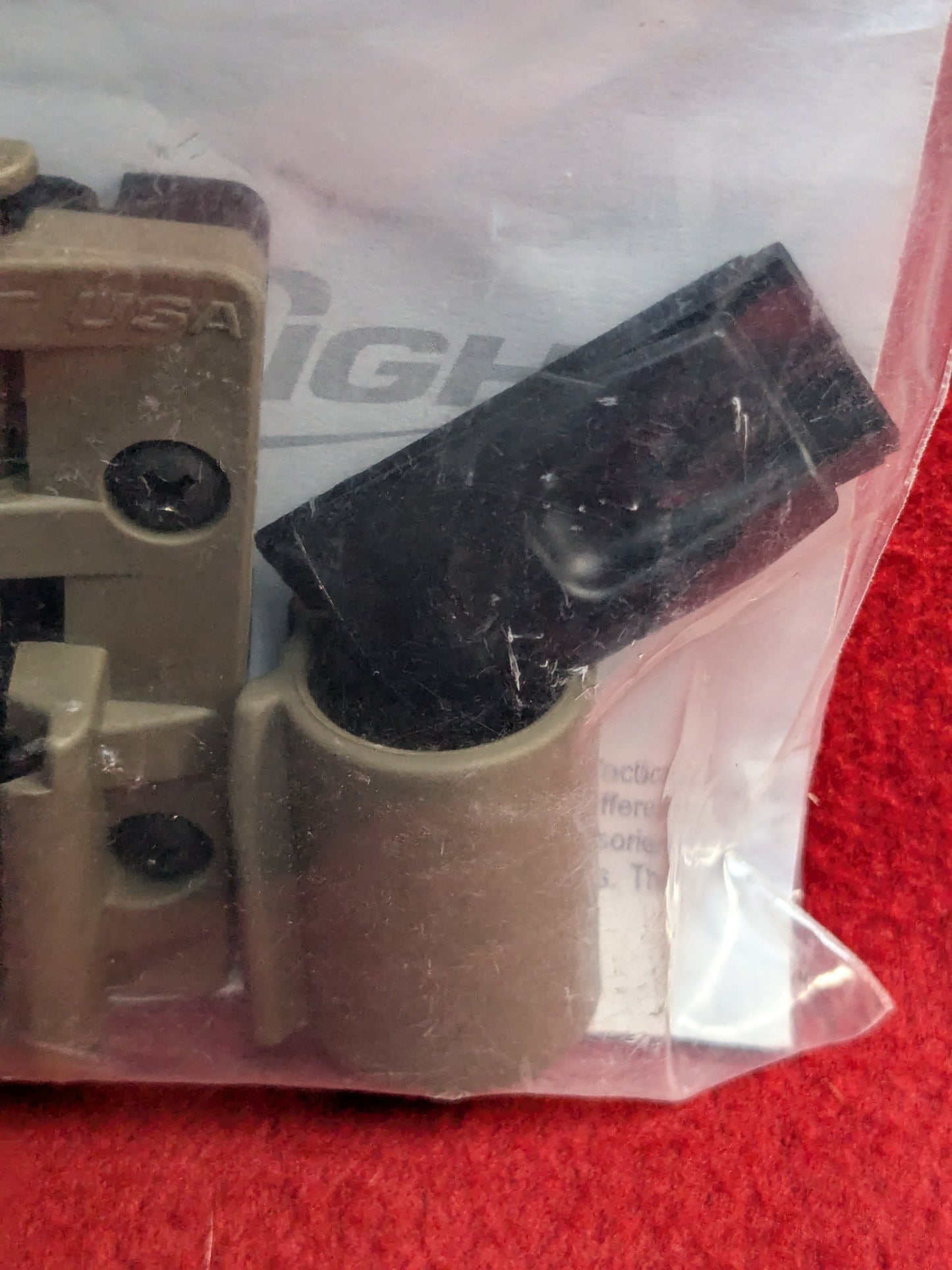 NOS First Light TRS Molle Blade Flashlight Mount (31cr- ca6-YLU166)